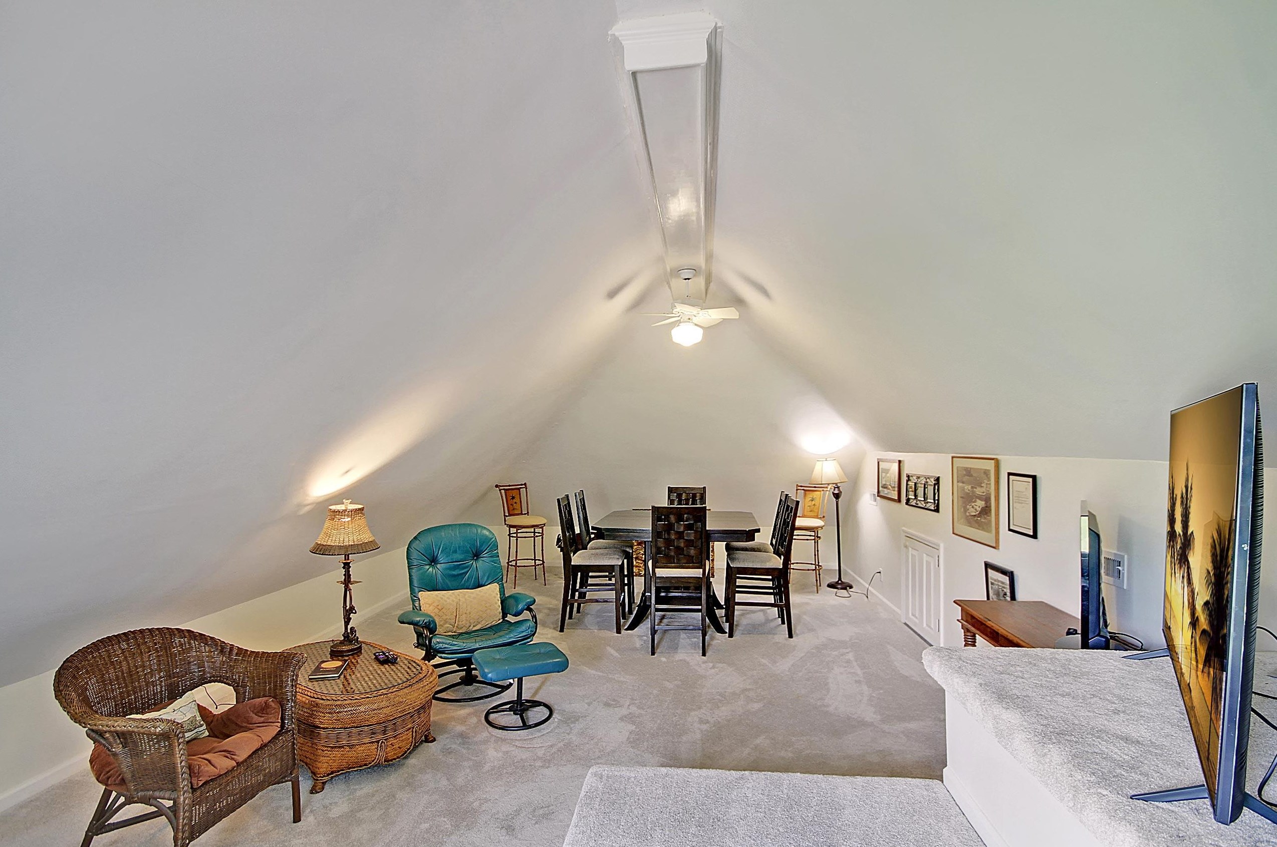 9 Oatly Cir, Charleston SC  29414-6817 exterior