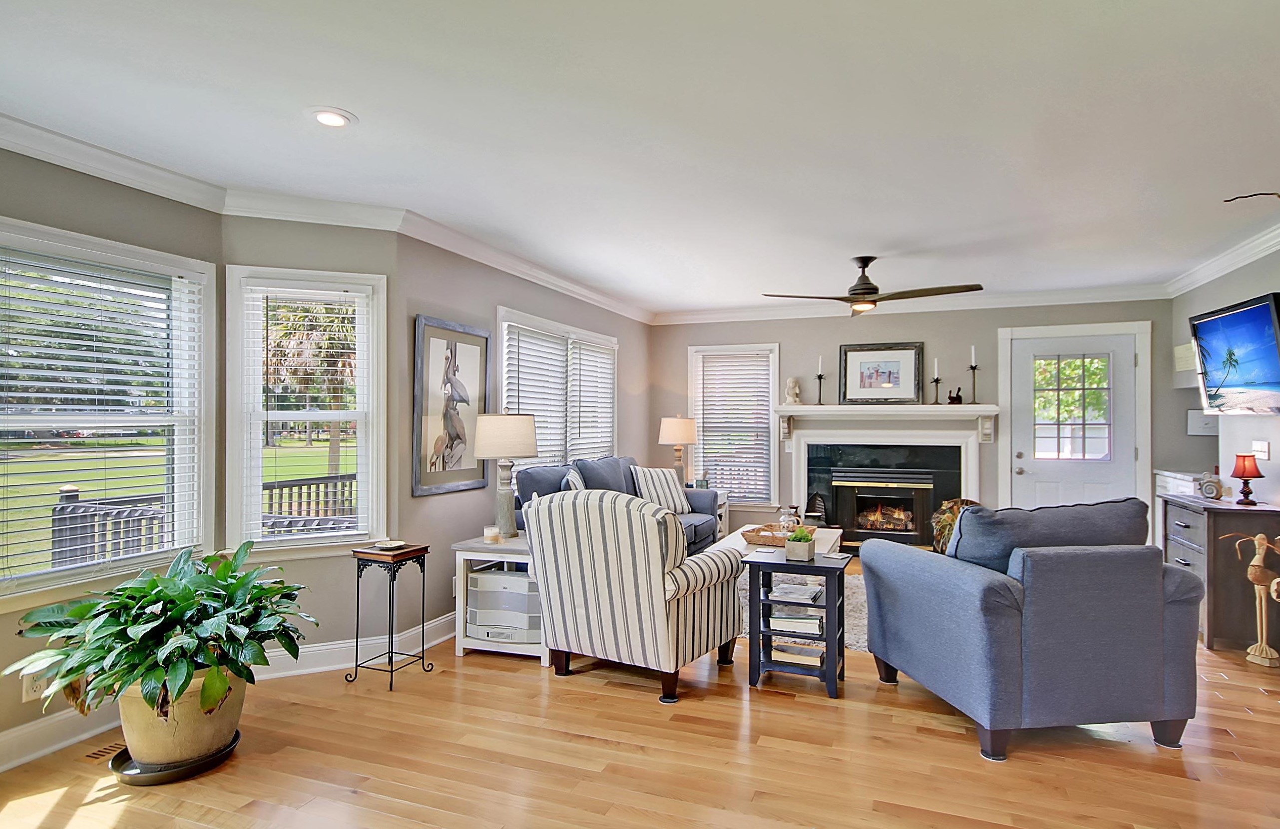 9 Oatly Cir, Charleston SC  29414-6817 exterior