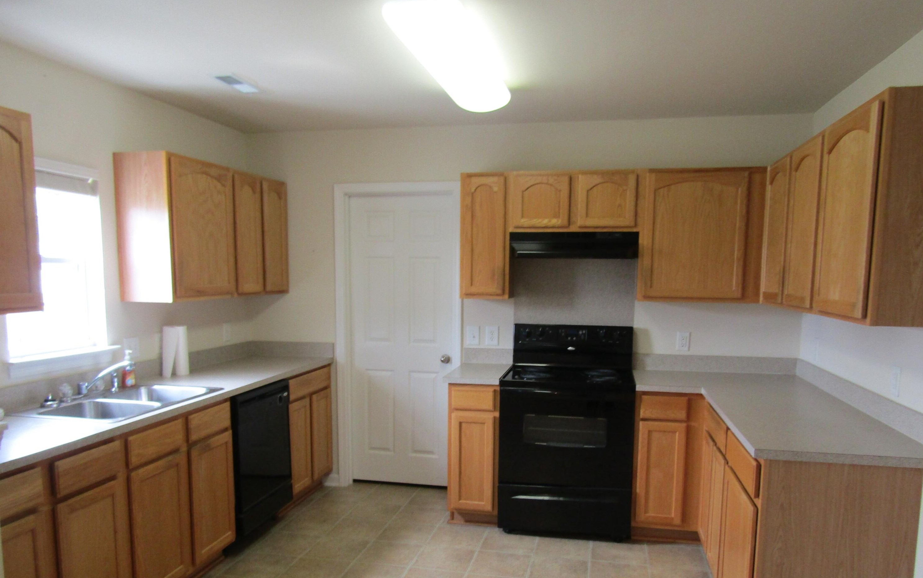 303 Taggert Cir, Charleston SC  29445-3481 exterior