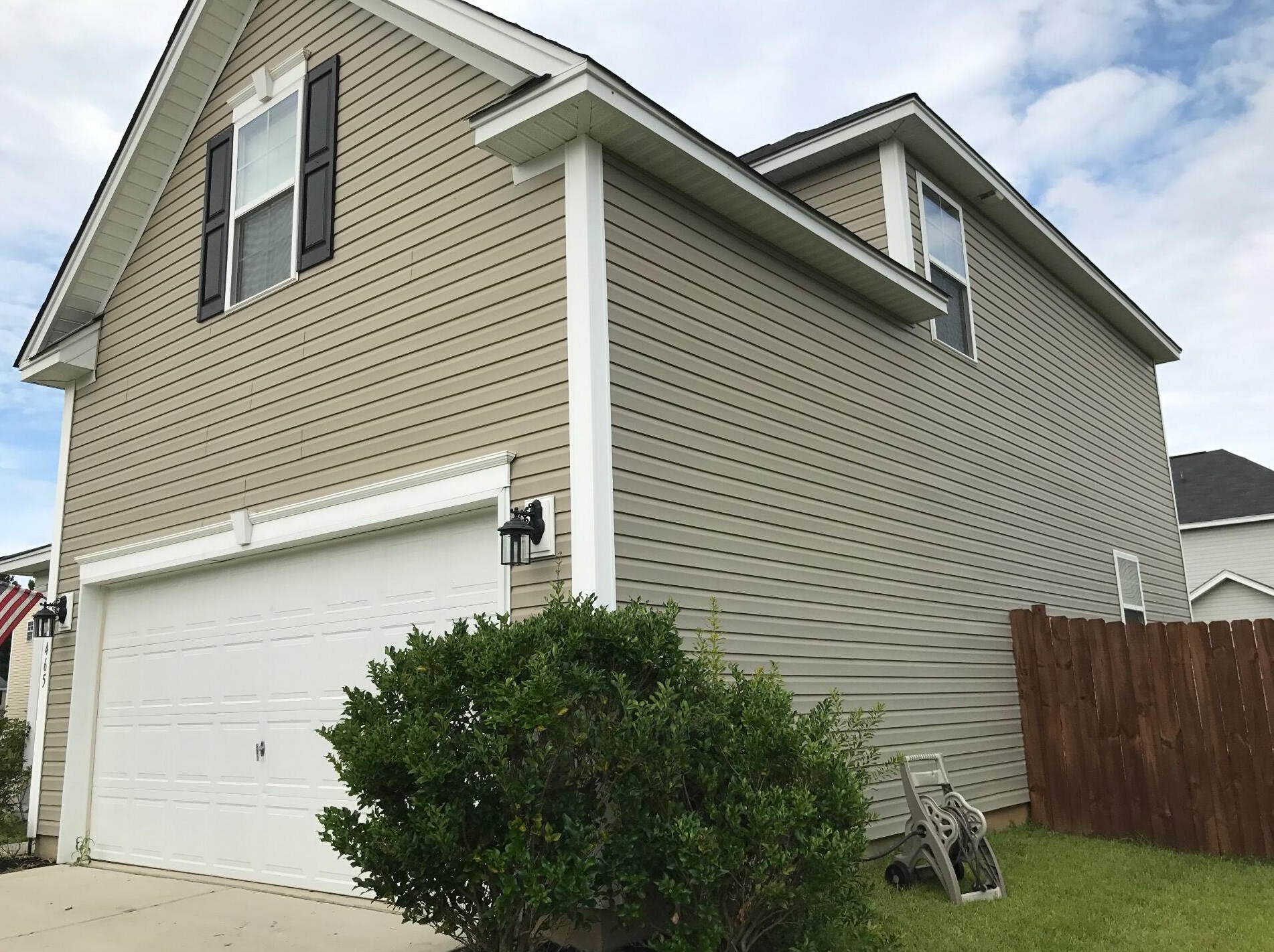 465 Stoney Field Dr, Moncks Corner SC  29461-7384 exterior