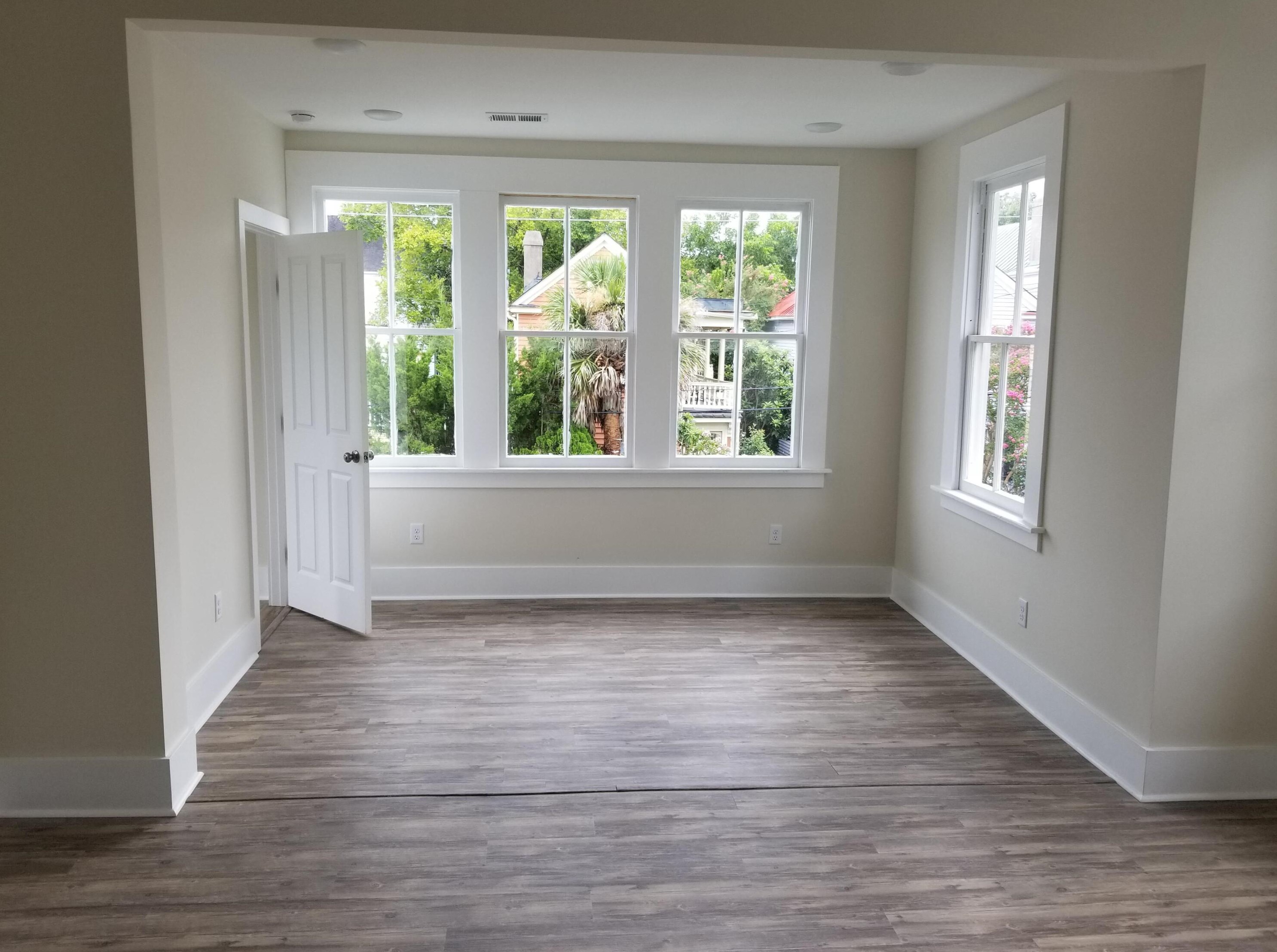 2 Judith St, Charleston SC  29403-6648 exterior