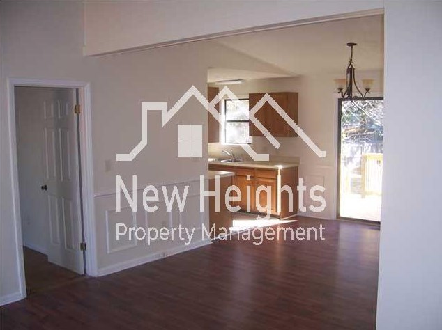 103 Courtland Dr, Summerville SC  29483-1734 exterior