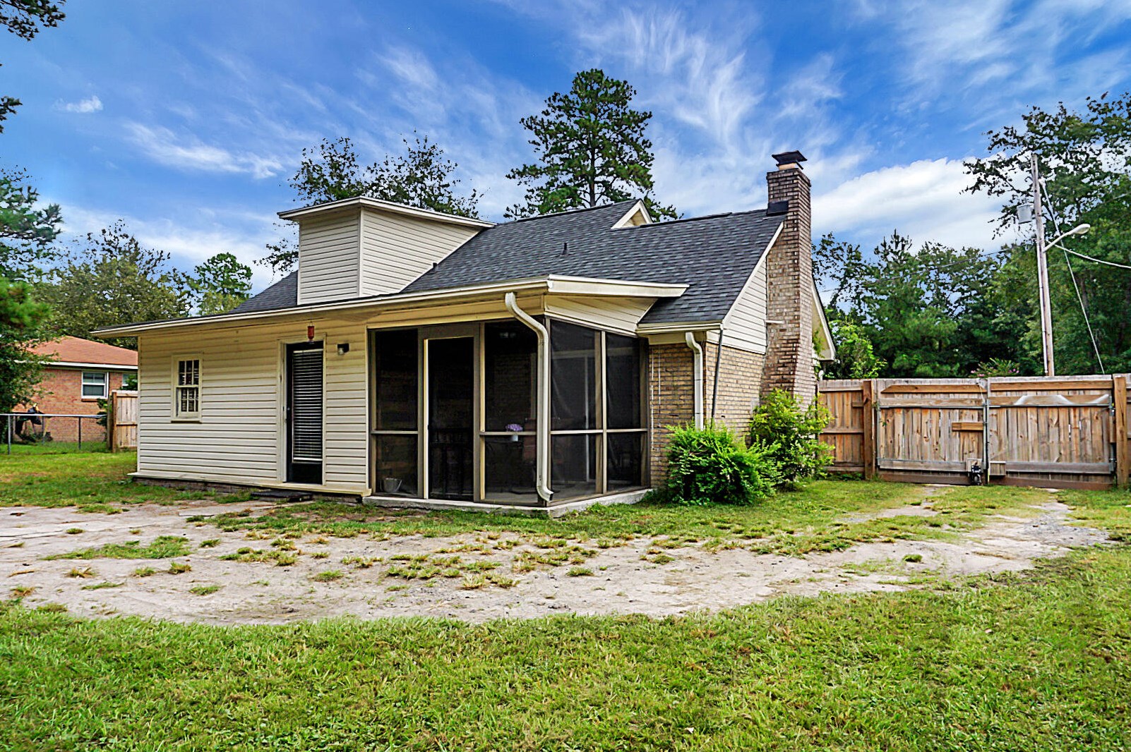 244 High Hl Dr, Moncks Corner SC  29461-2662 exterior