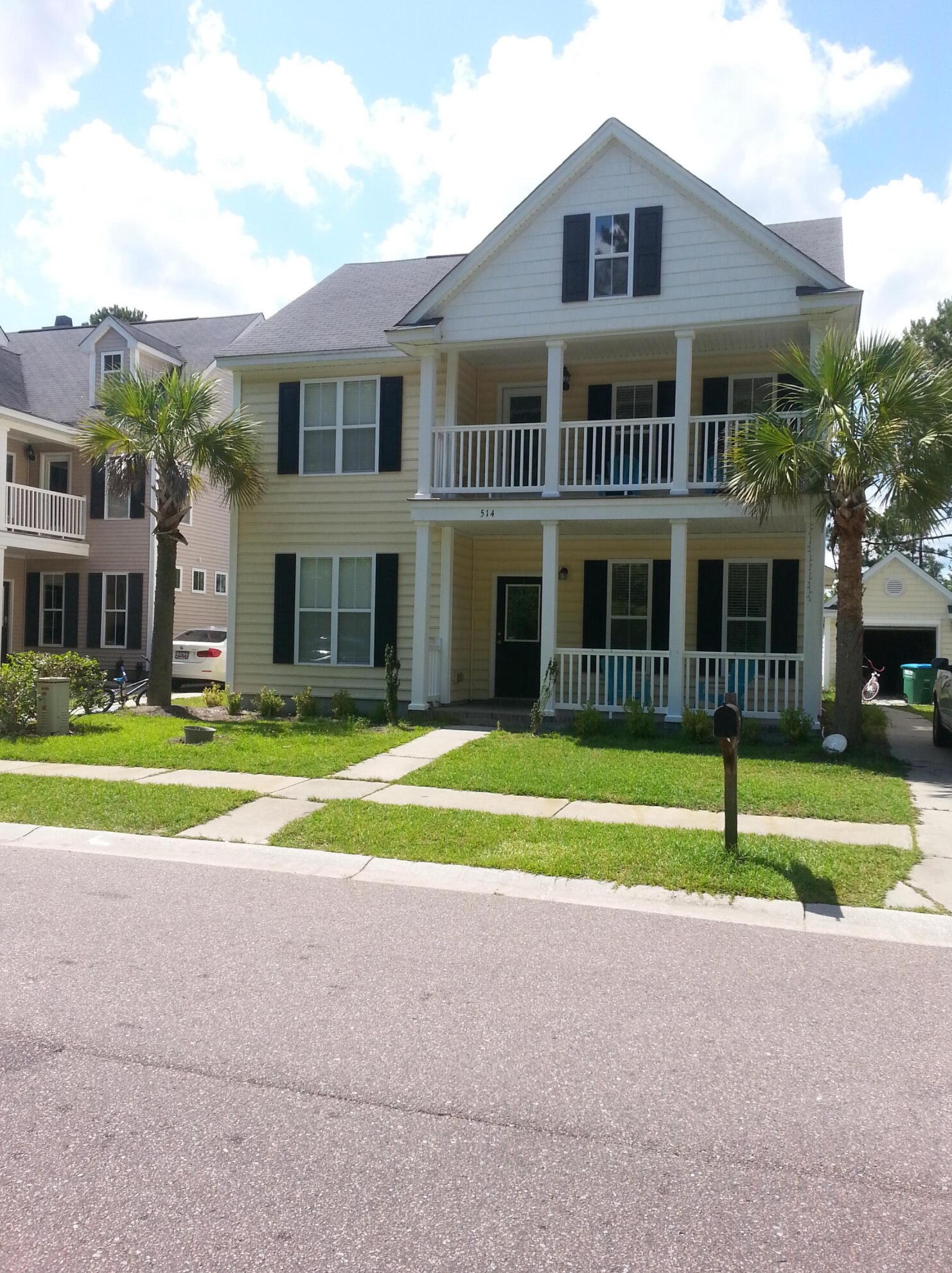514 Delafield Dr, Summerville SC  29483-7069 exterior