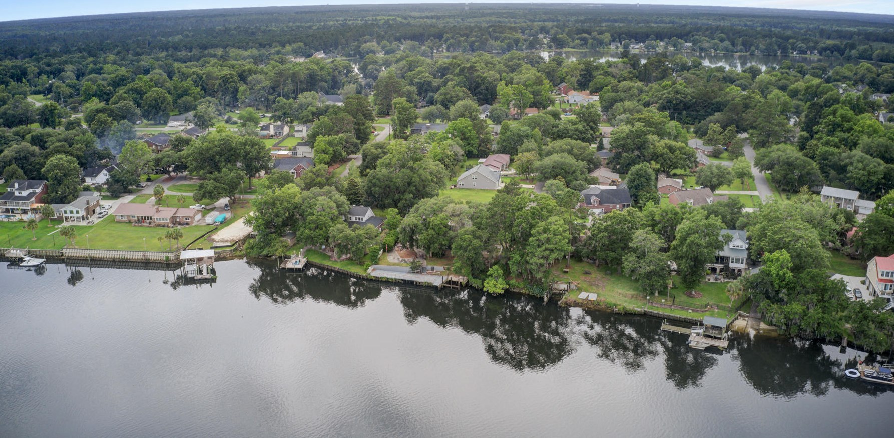 1810 Widgeon Rd, Moncks Corner SC  29461-7059 exterior