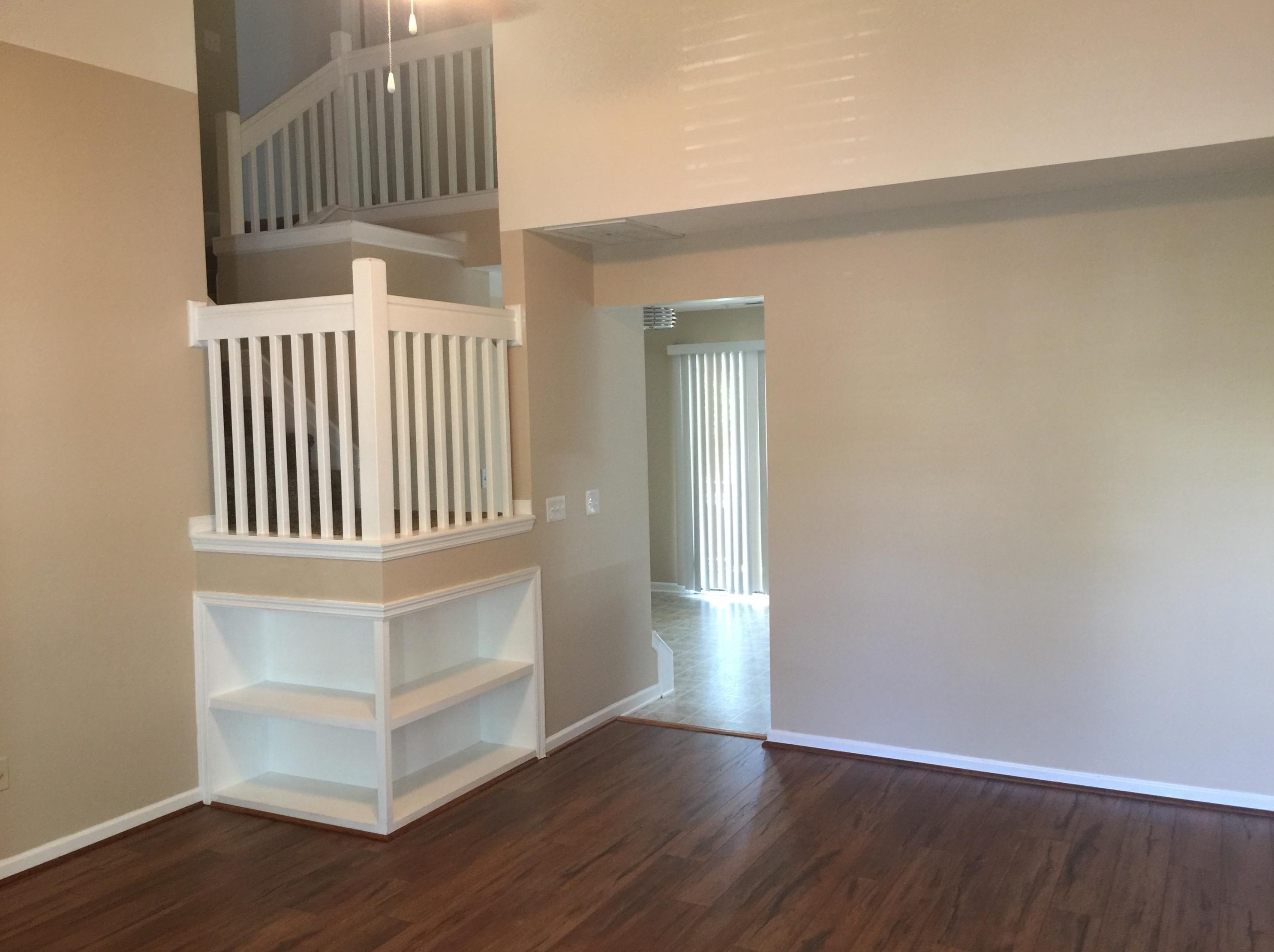 533 Tayrn Dr, Charleston SC  29492-8238 exterior