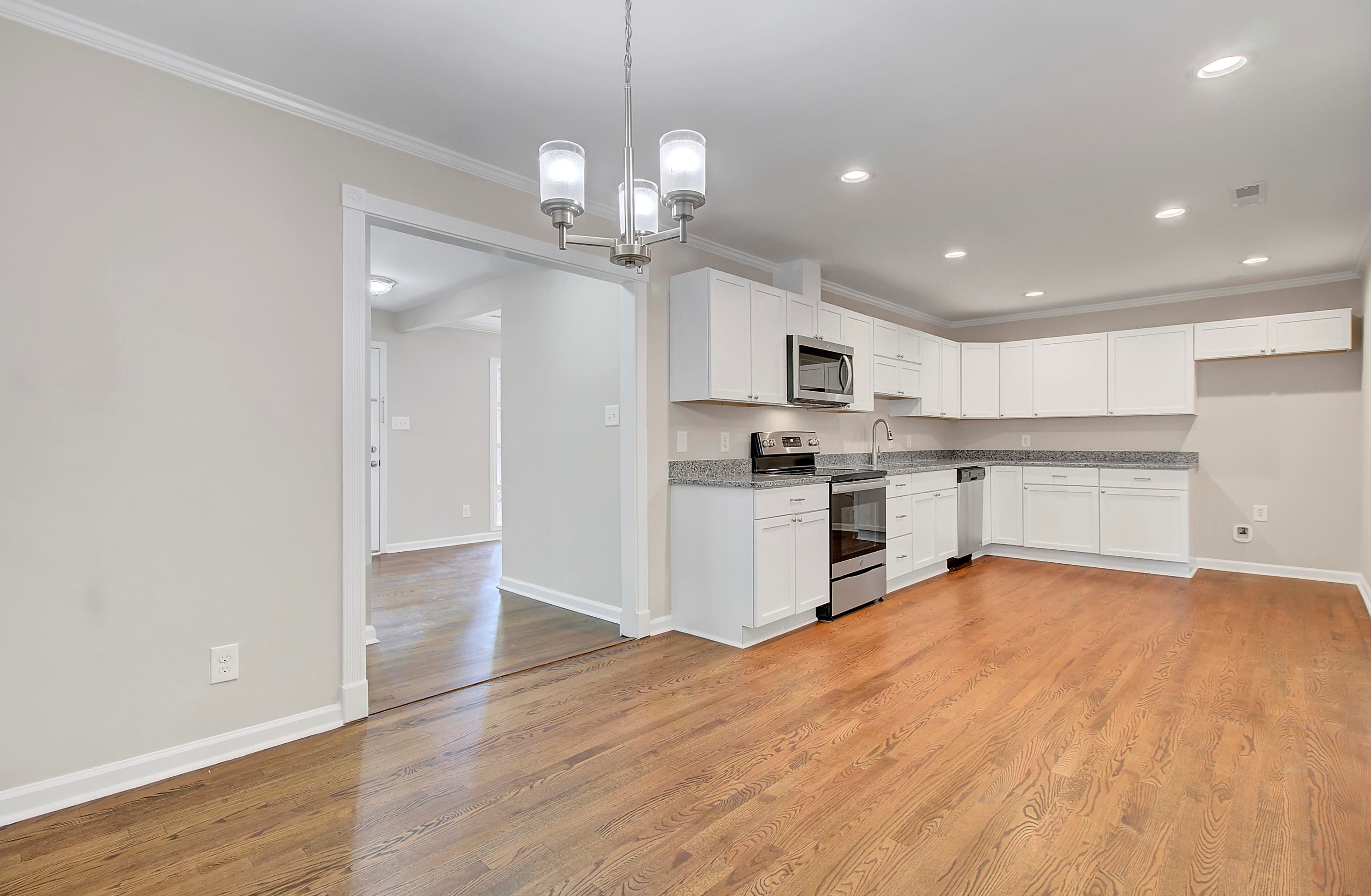 803 Burnett Dr, Charleston SC  29412-5015 exterior