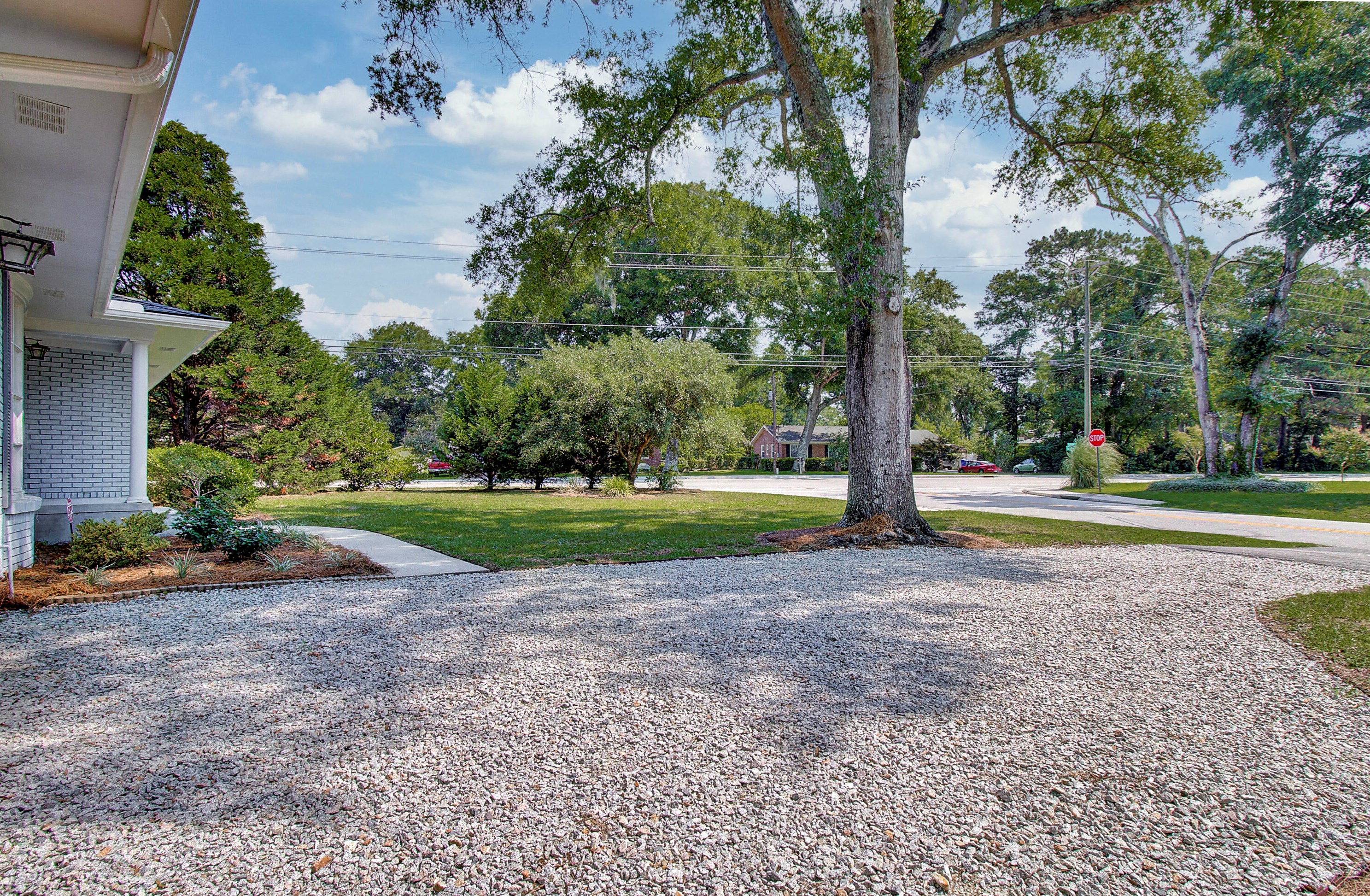 803 Burnett Dr, Charleston SC  29412-5015 exterior