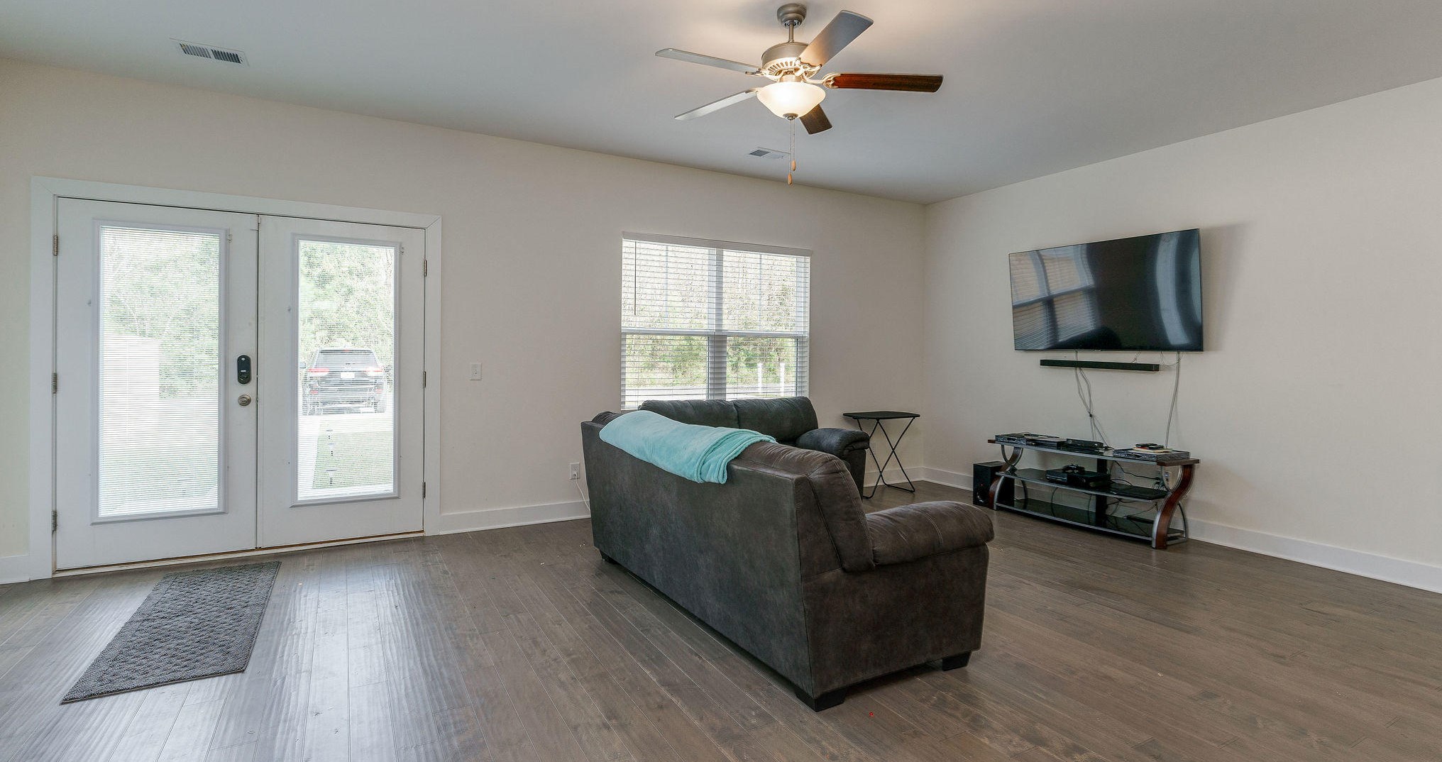 8206 Antler Dr, Charleston SC  29406-9847 exterior