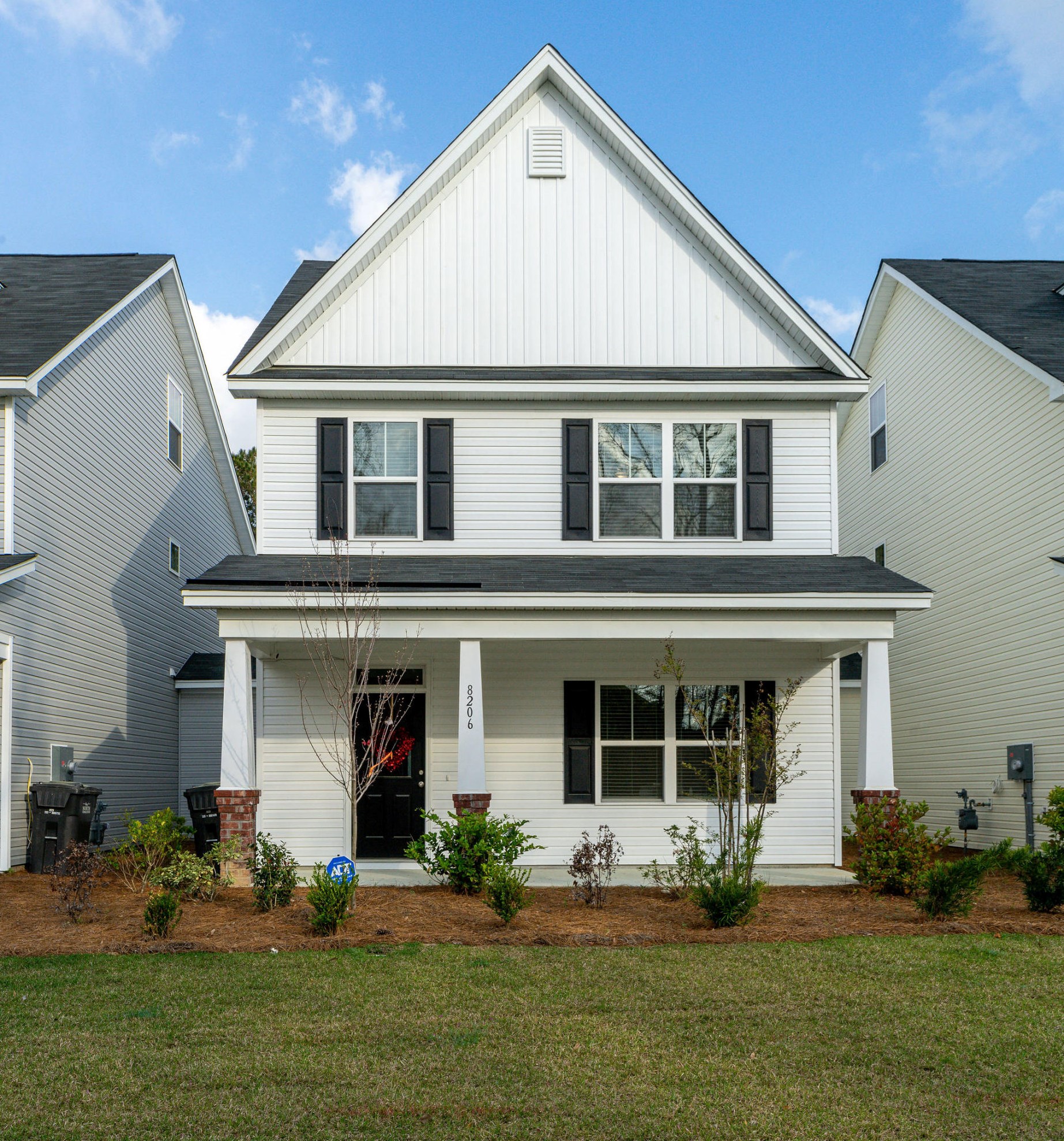 8206 Antler Dr, Charleston SC  29406-9847 exterior