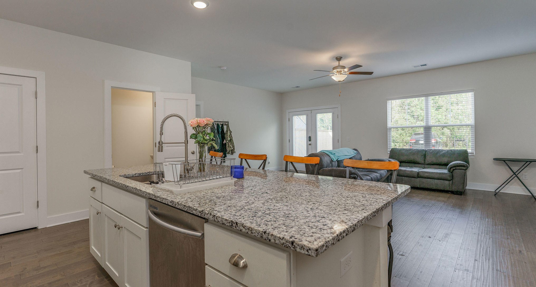 8206 Antler Dr, Charleston SC  29406-9847 exterior