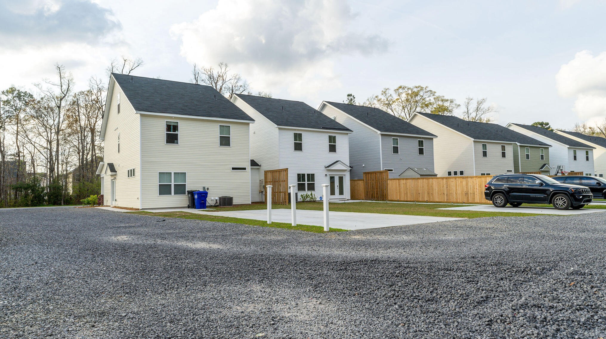 8206 Antler Dr, Charleston SC  29406-9847 exterior