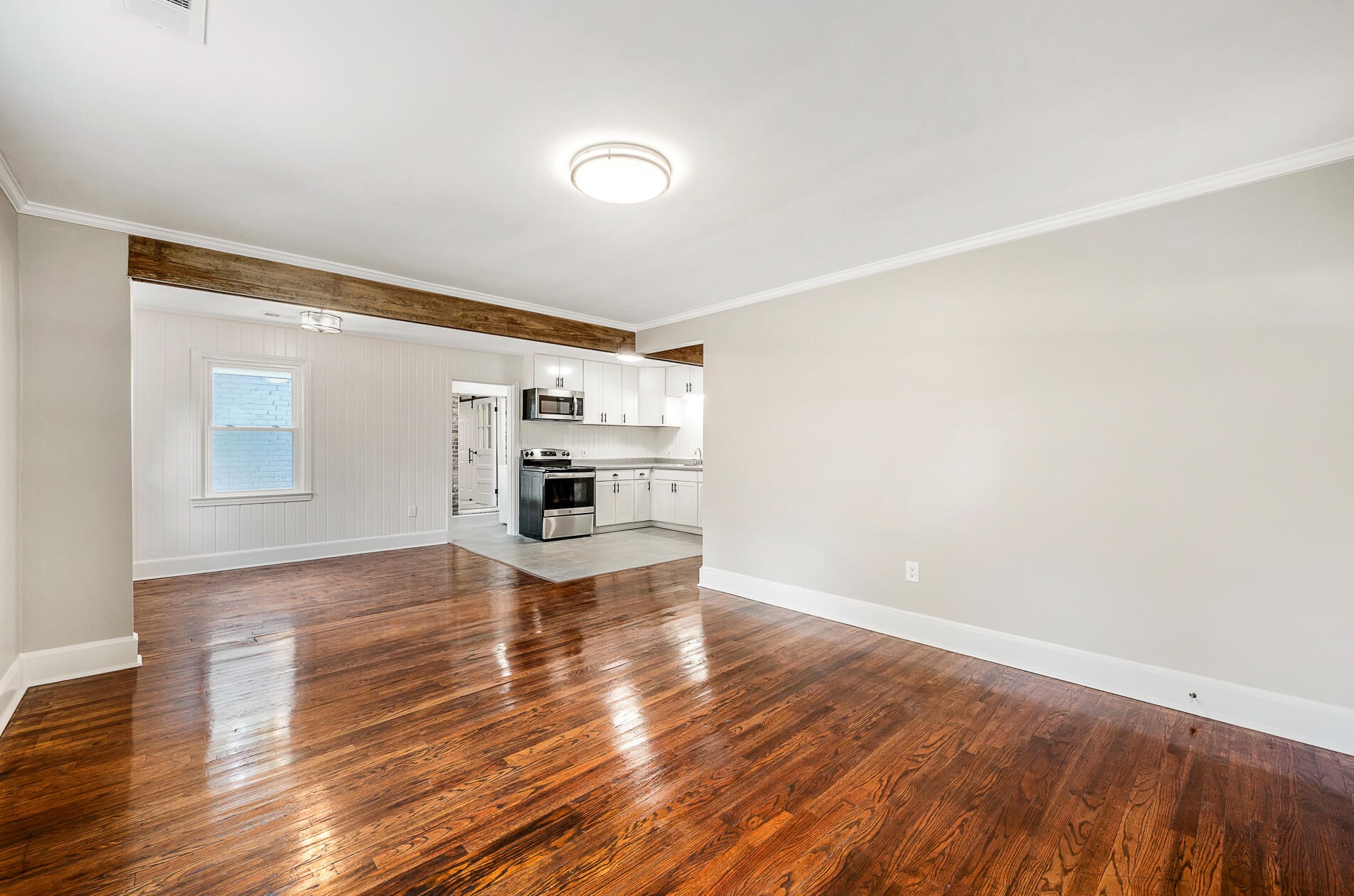 135 Dowling Ave, Walterboro SC  29488-3806 exterior