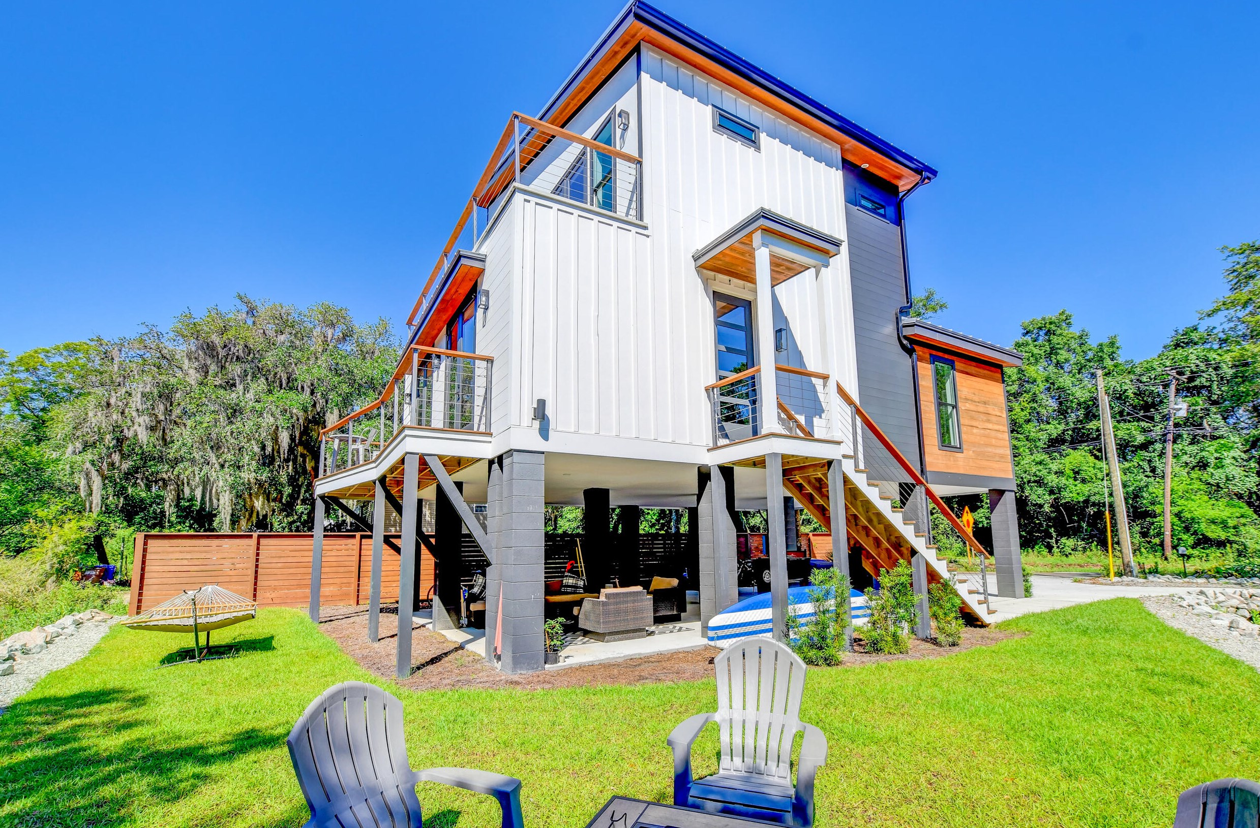 1965 Central Park Rd, Charleston SC  29412-2817 exterior