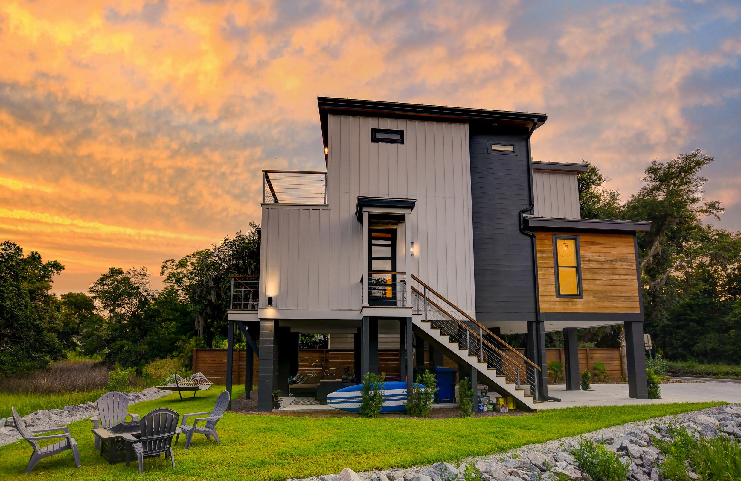 1965 Central Park Rd, Charleston SC  29412-2817 exterior