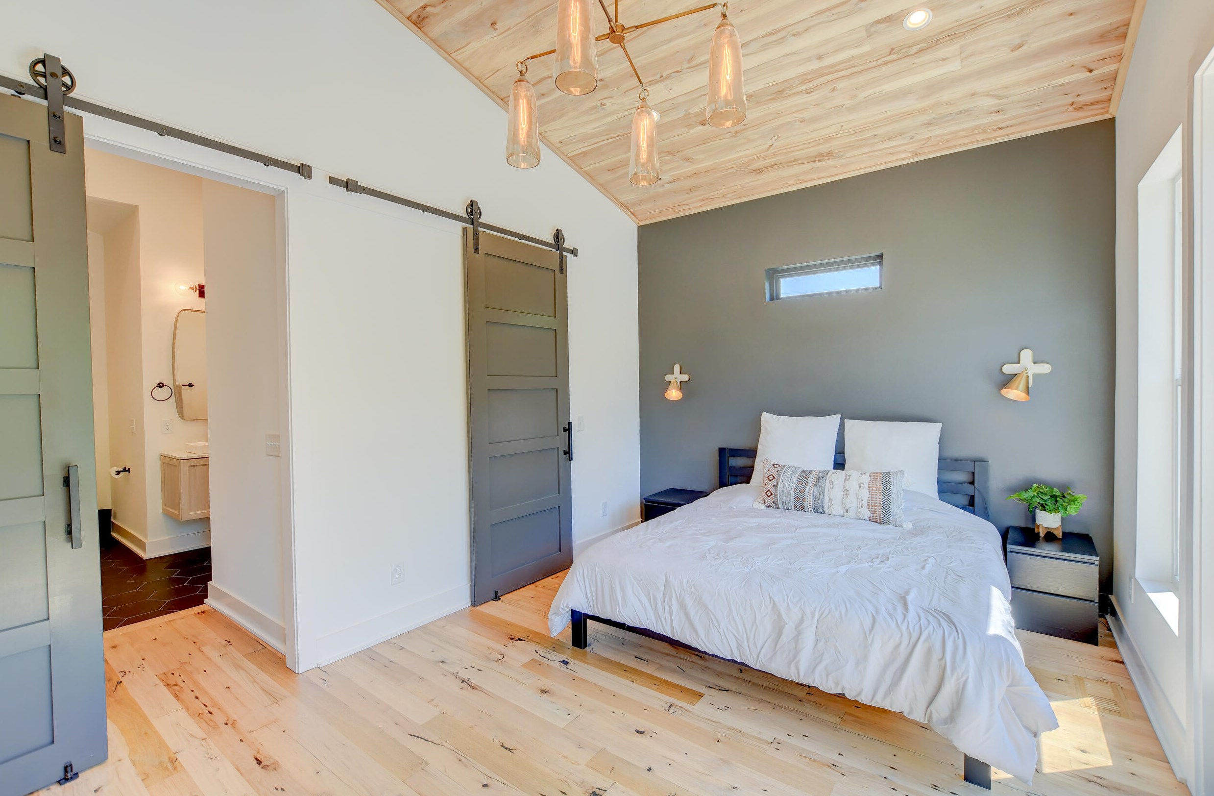 1965 Central Park Rd, Charleston SC  29412-2817 exterior