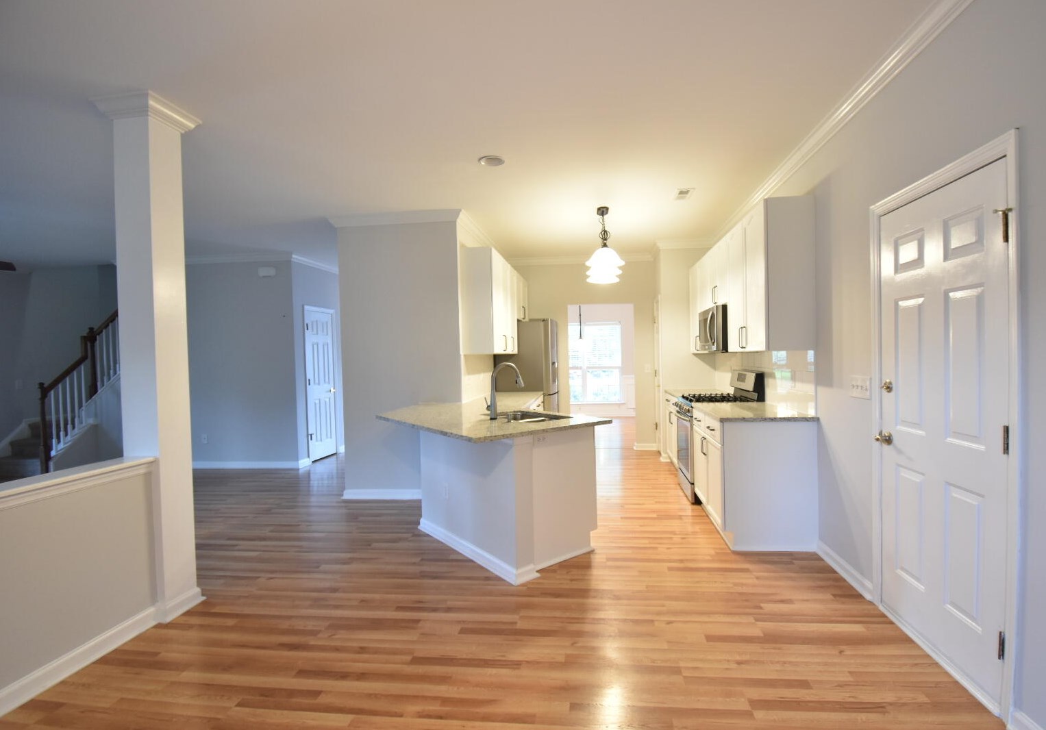 5437 Red Tip Ln, Charleston SC  29420-6870 exterior