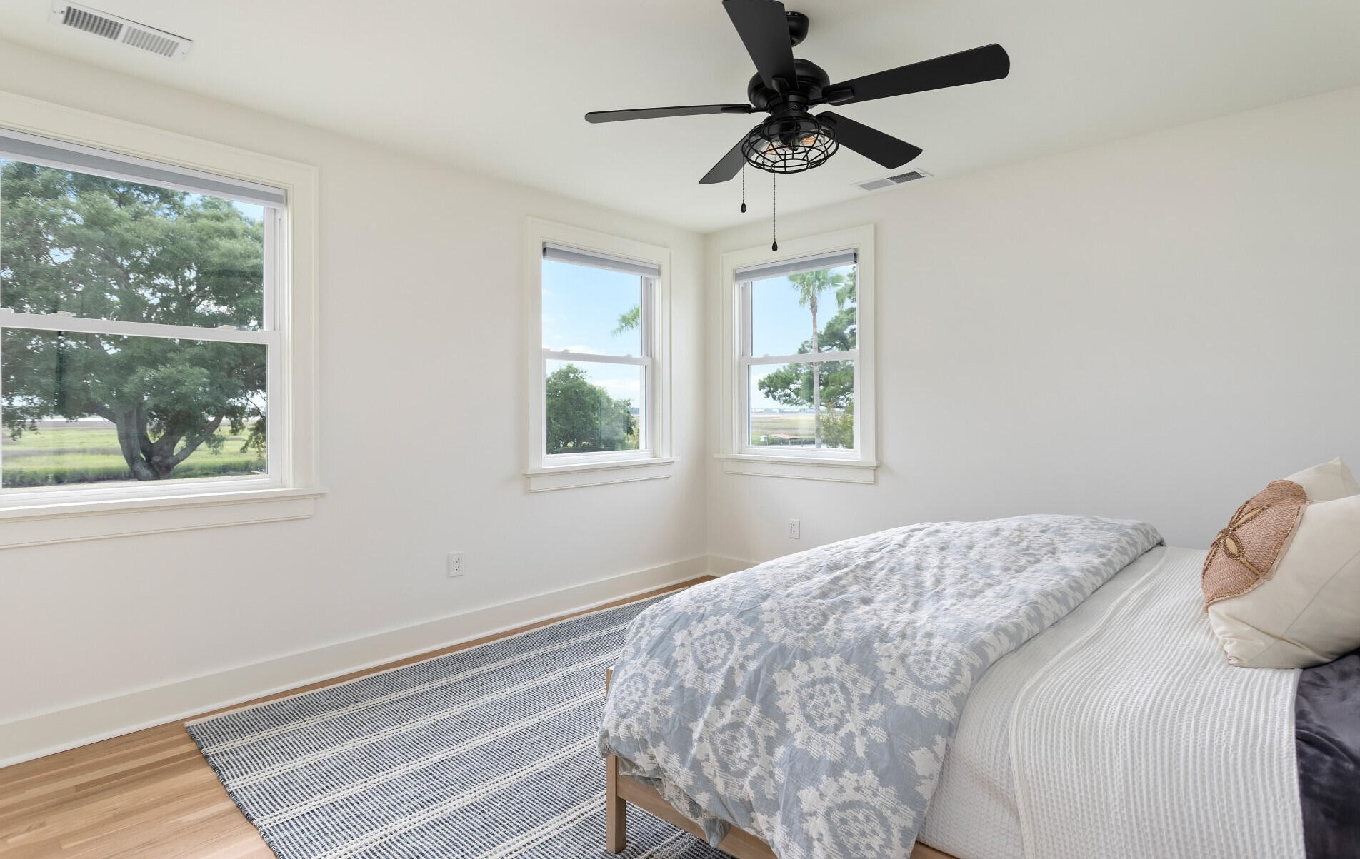 1837 Capri Dr, Charleston SC  29407-7603 exterior