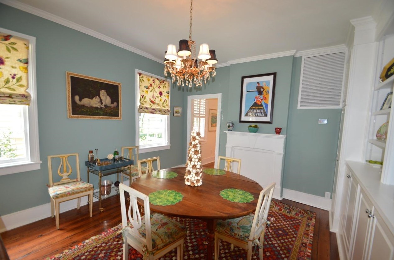 8 Trumbo St, Charleston SC  29401-1915 exterior