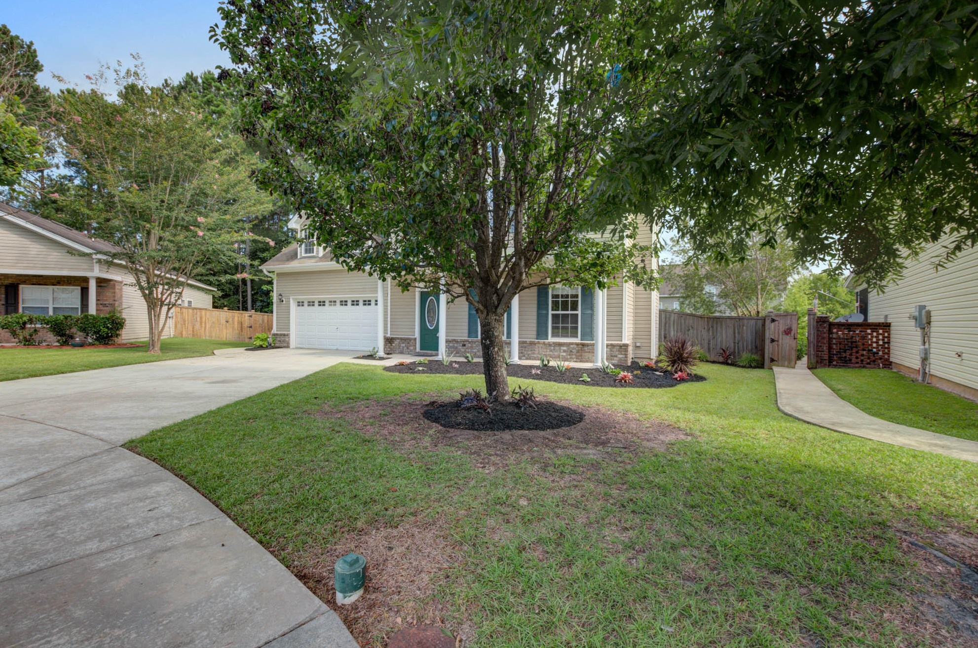 416 Norwood Ct, Moncks Corner SC  29461-6464 exterior