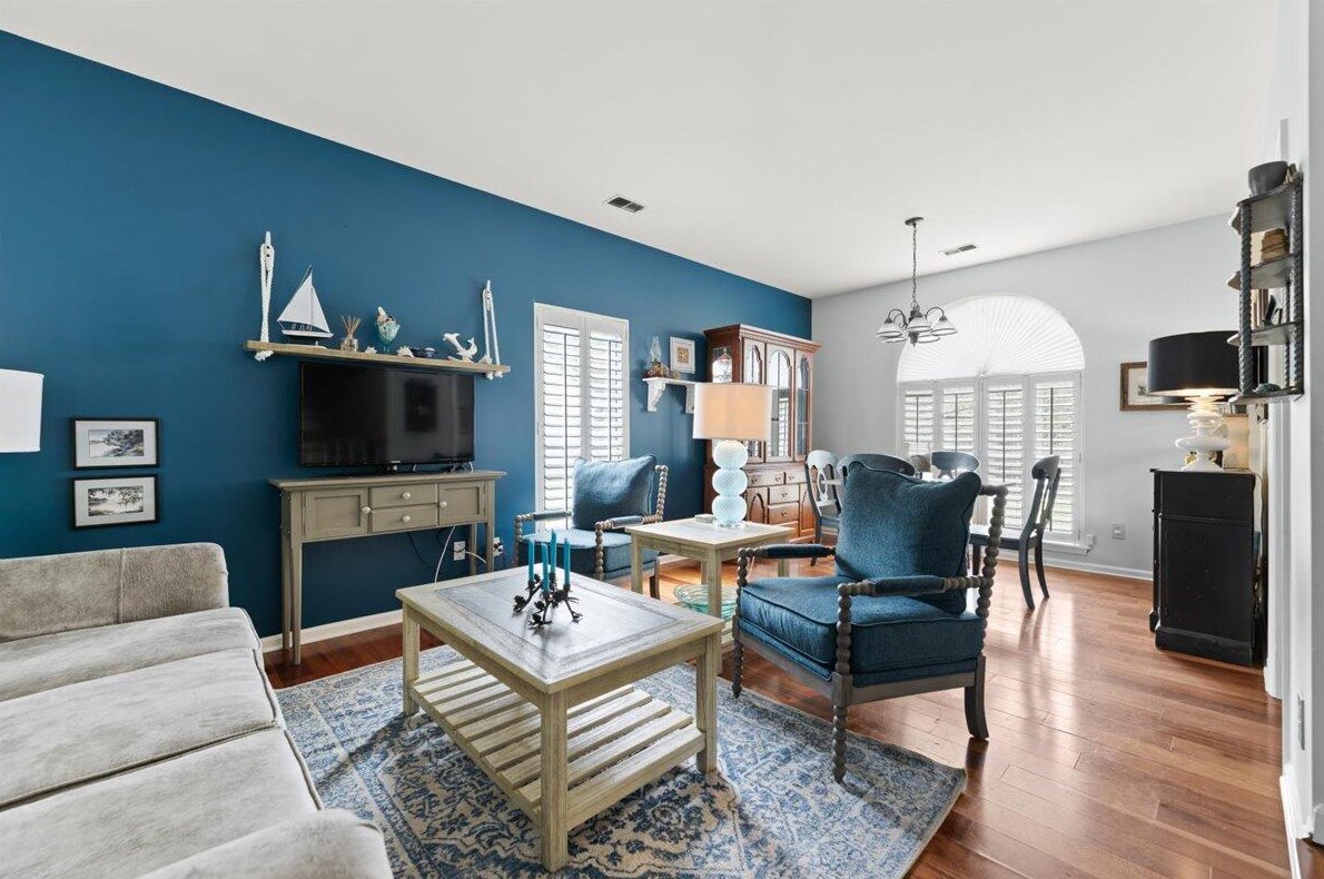 3245 Castleford Ct, Charleston SC  29414-7506 exterior