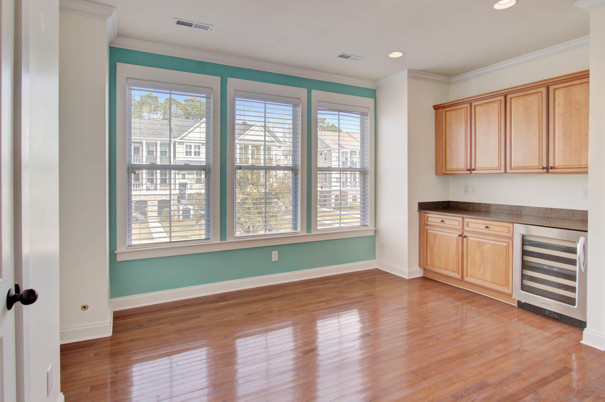 2511 Rutherford Way, Charleston SC  29414-6666 exterior