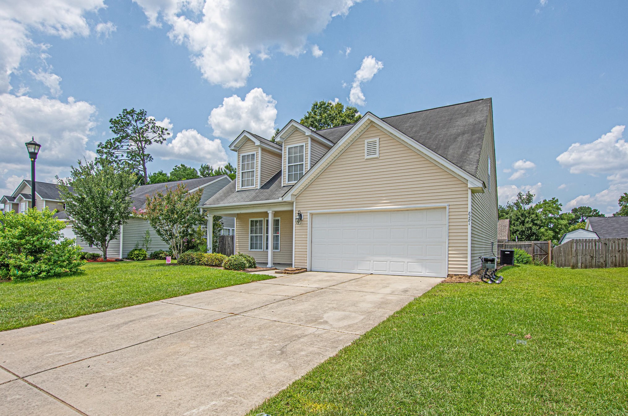 8281 Little Sydneys Way, Charleston SC  29406-8924 exterior