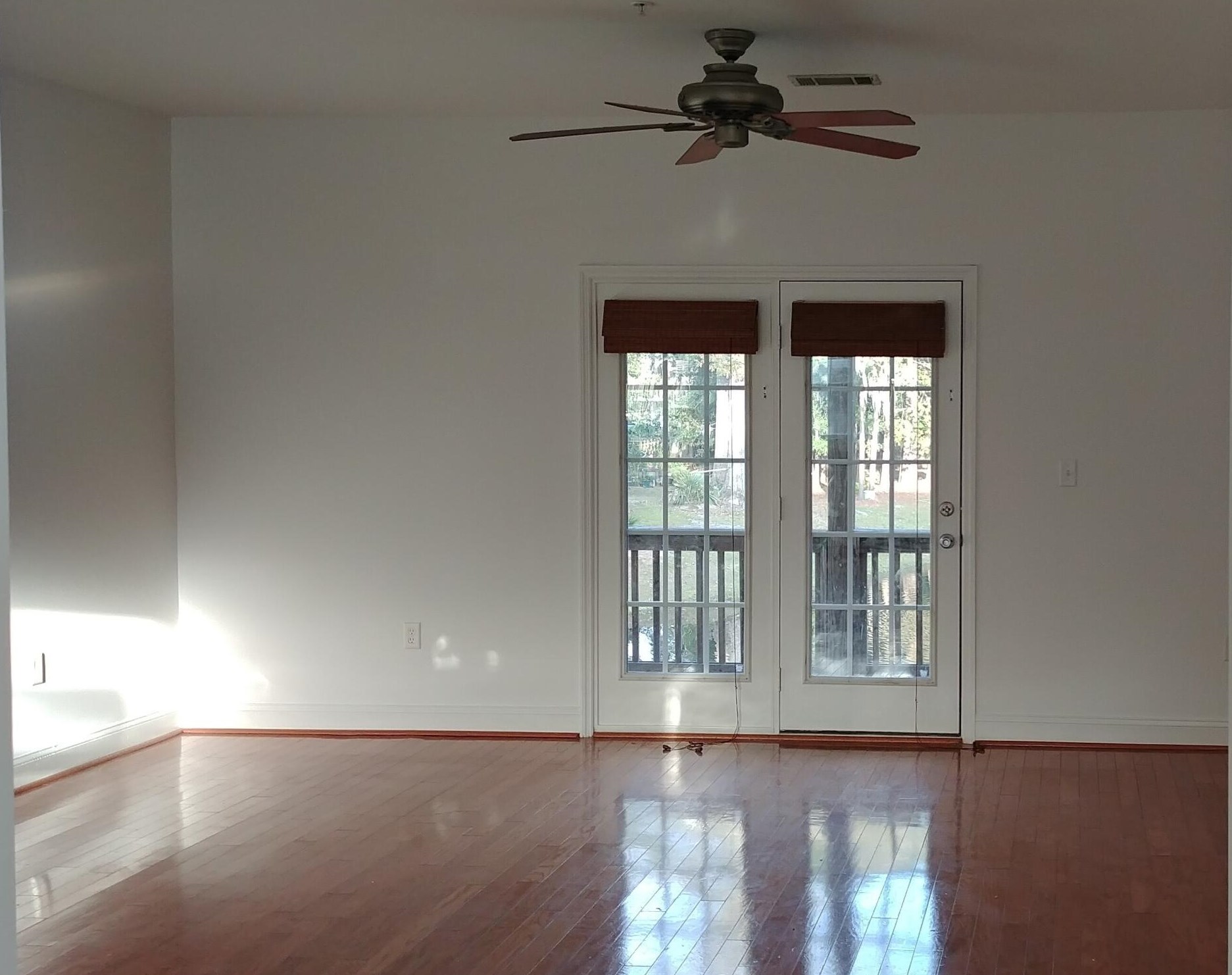 4500 Great Oak Dr, Charleston SC  29418-5001 exterior