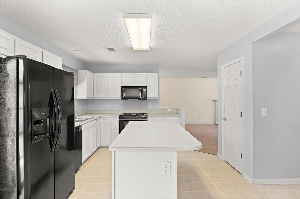 1510 Clark Sound Cir, Charleston SC  29412-8431 exterior