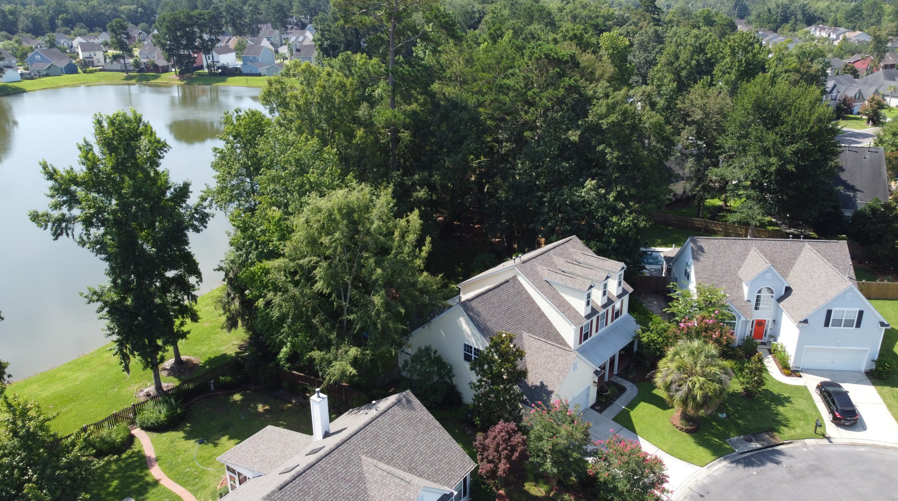 9361 Ayscough Rd, Summerville SC  29485-8676 exterior
