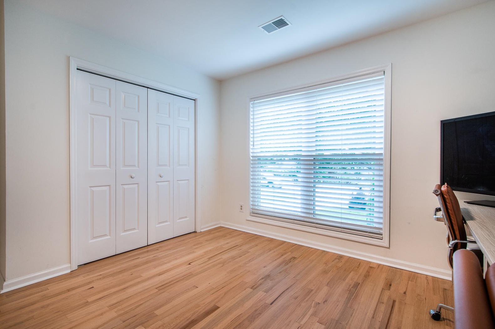 1528 Barquentine Dr, Mount Pleasant SC  29464-4928 exterior