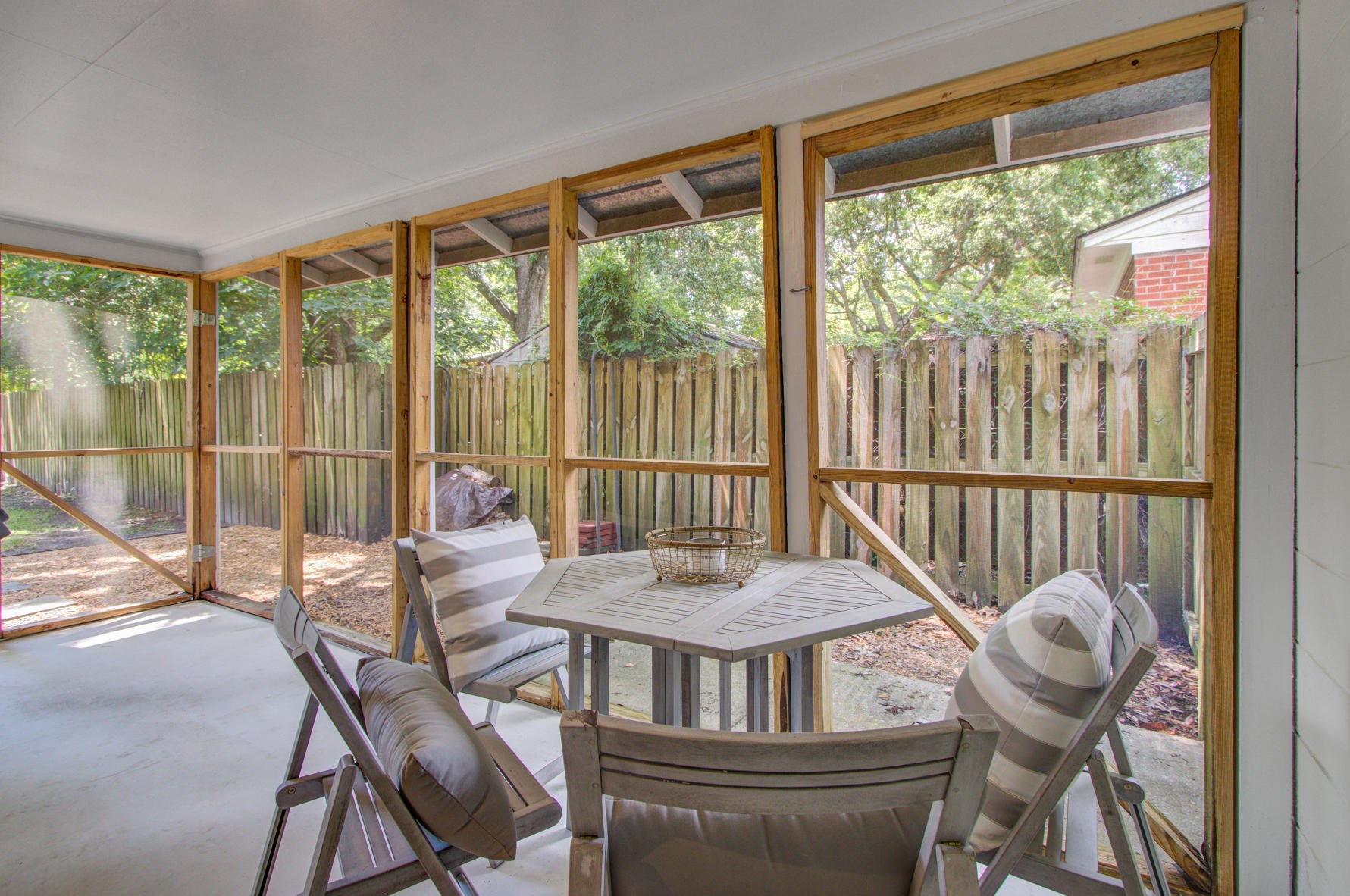 311 Mill Creek Dr, Charleston SC  29407 exterior