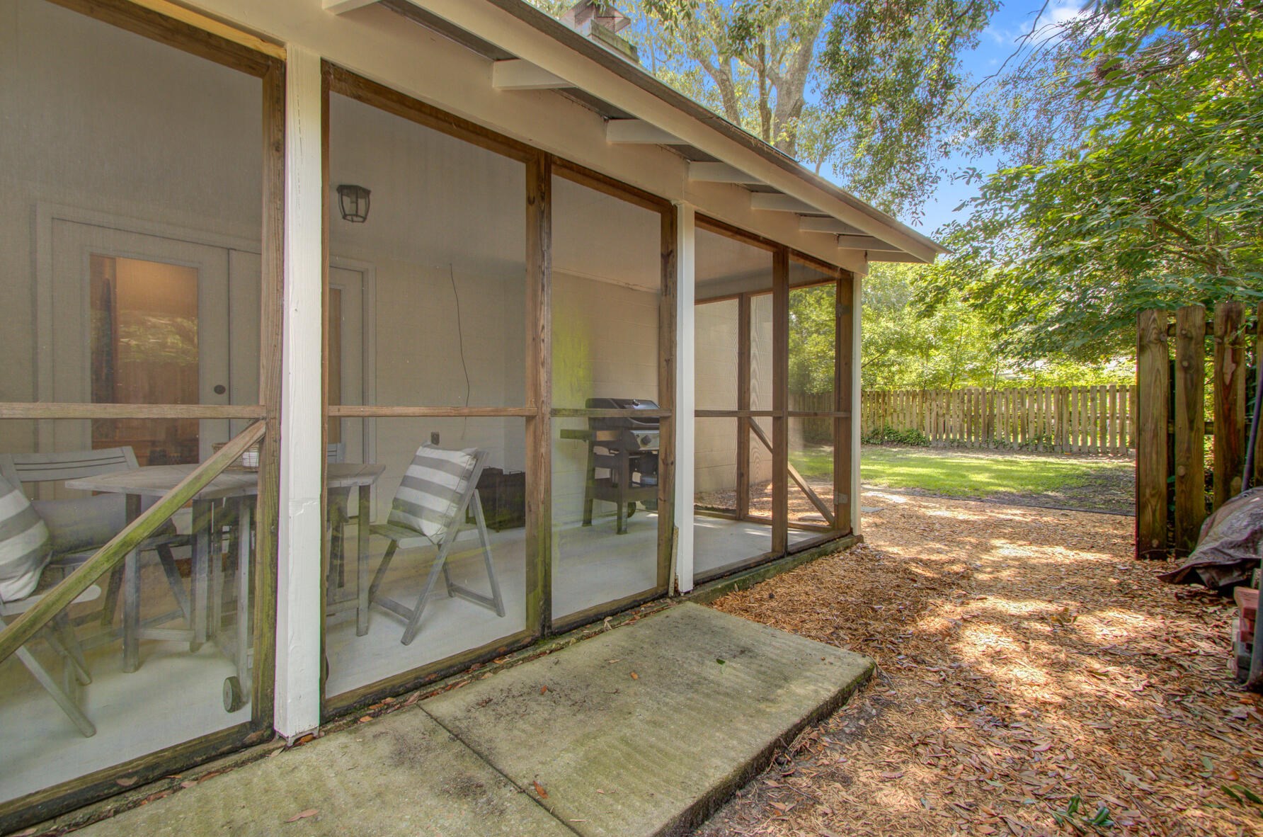 311 Mill Creek Dr, Charleston SC  29407 exterior