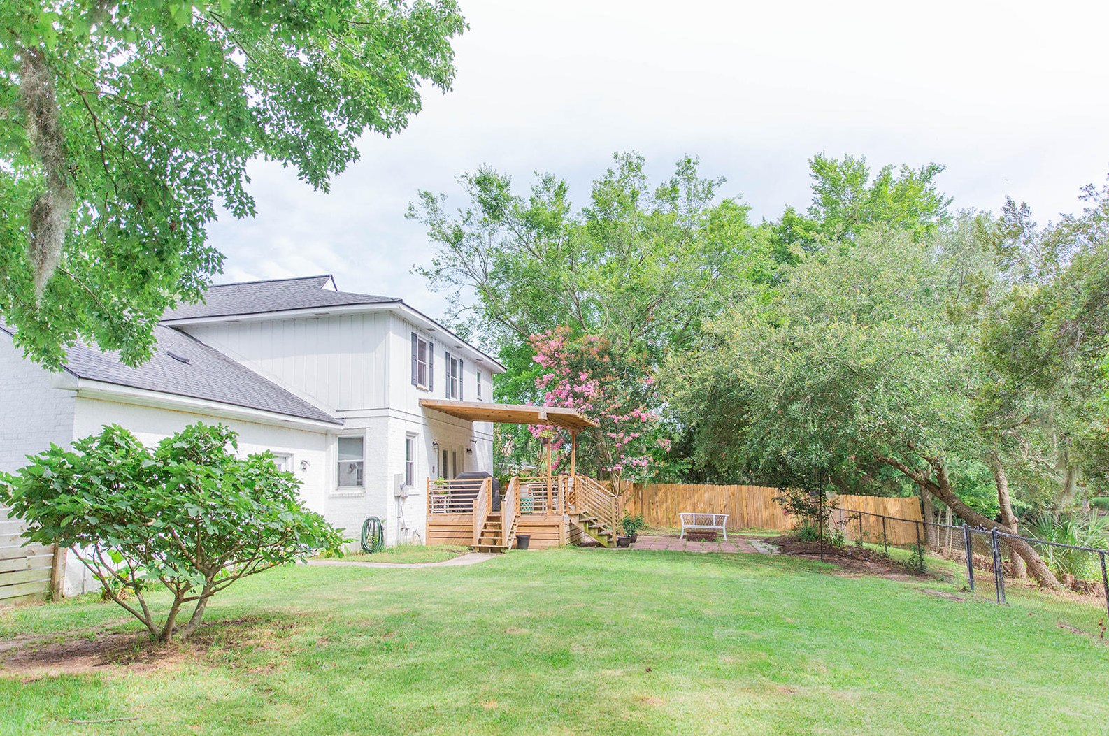 2911 Doncaster Dr, Charleston SC  29414-6723 exterior