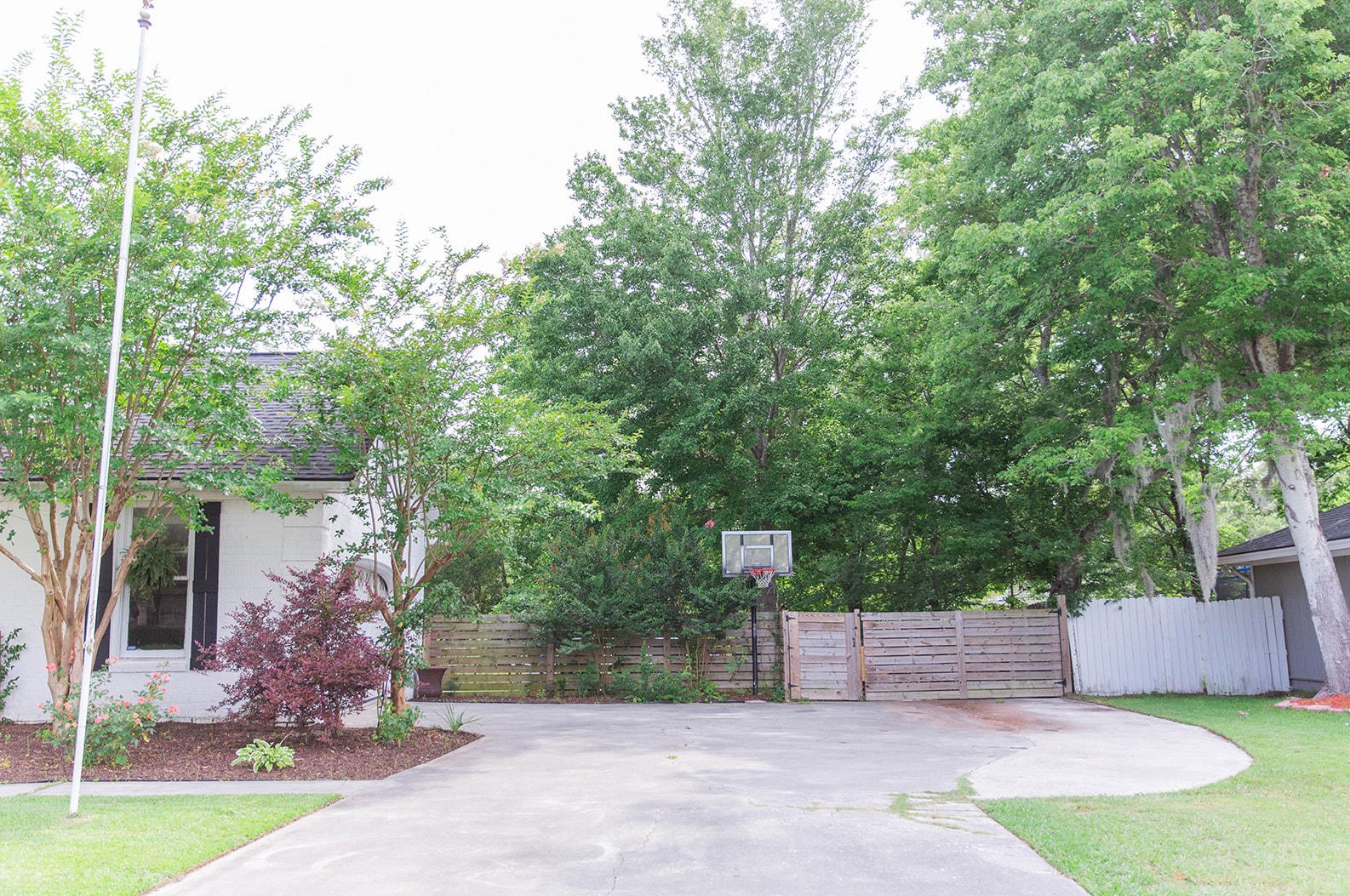 2911 Doncaster Dr, Charleston SC  29414-6723 exterior
