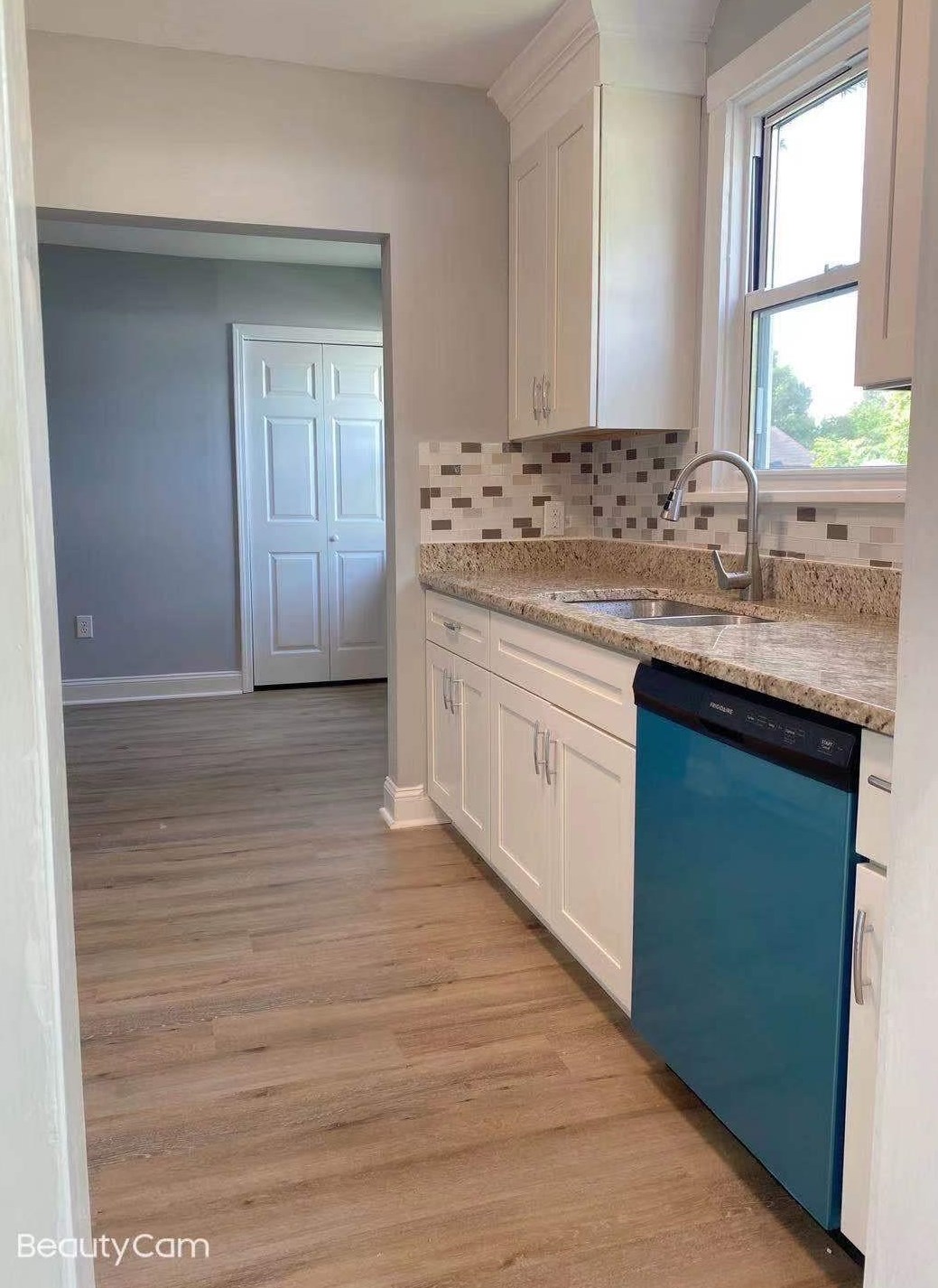 2660 Lawrence St, Charleston SC  29405-8612 exterior