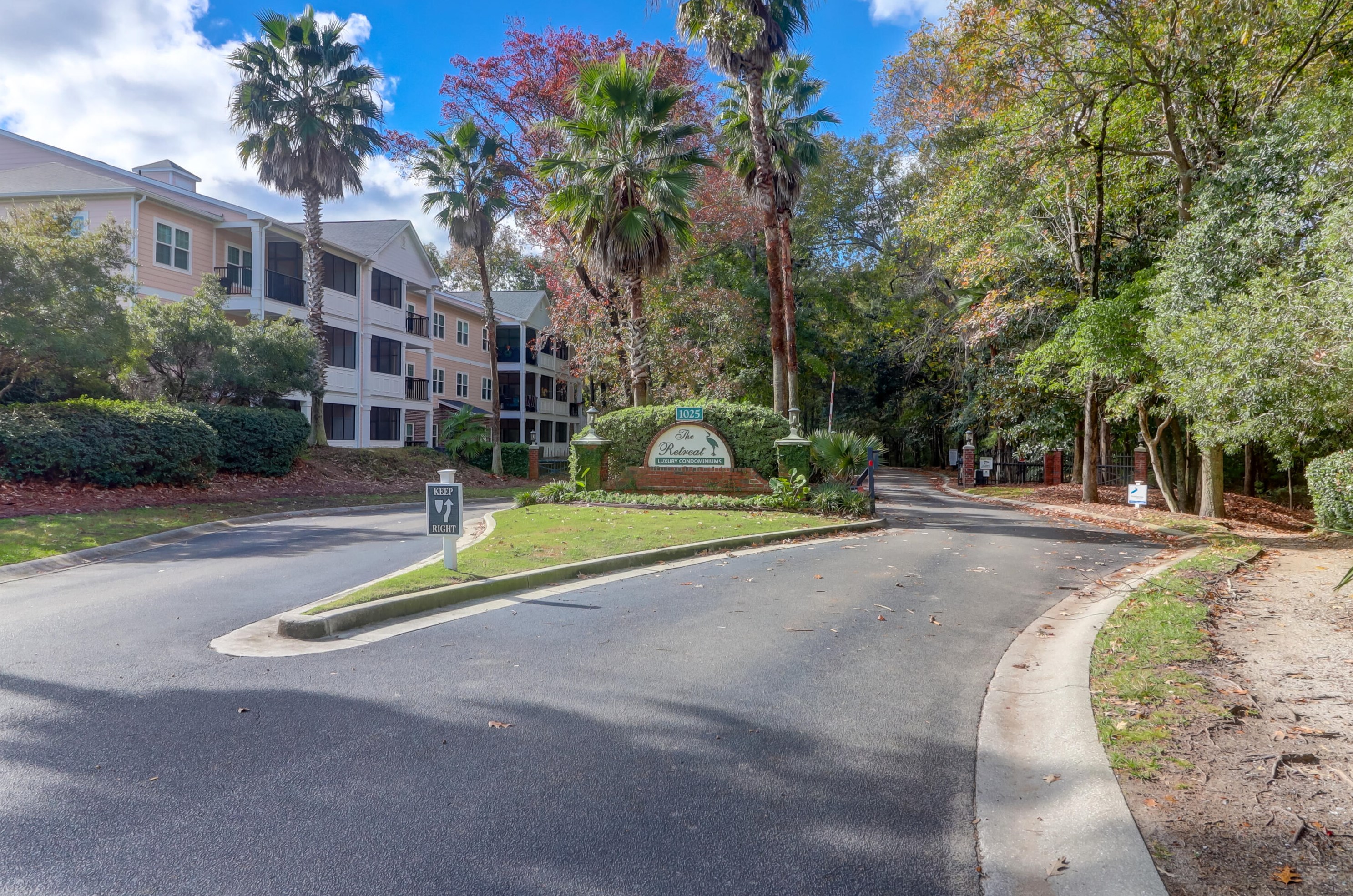 1025 Riverland Woods Pl, Charleston SC  29412-4133 exterior