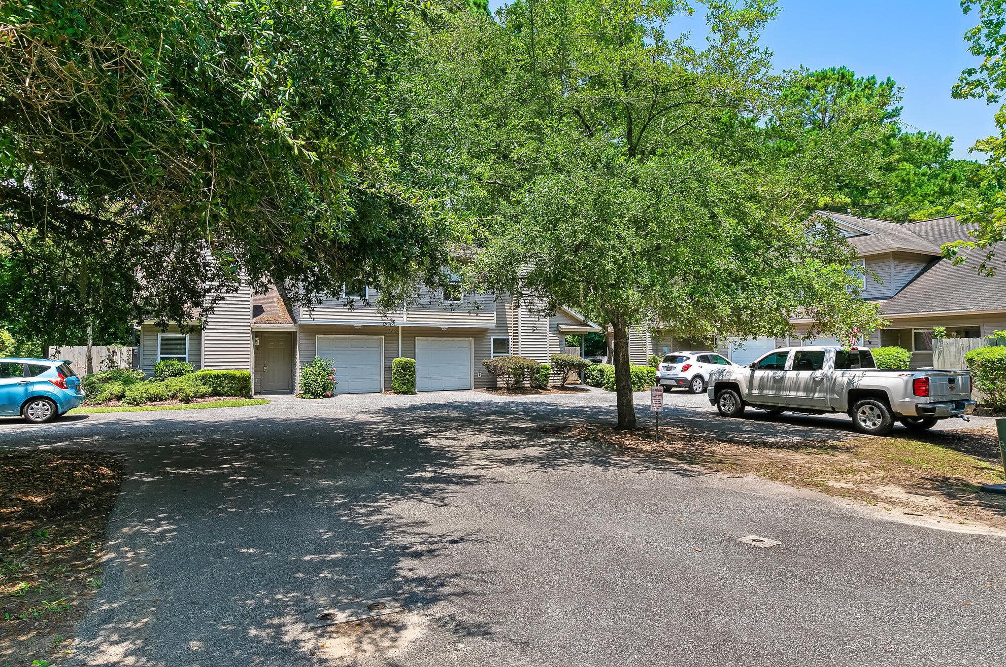 940 Estates Blvd, Charleston SC  29414-5665 exterior
