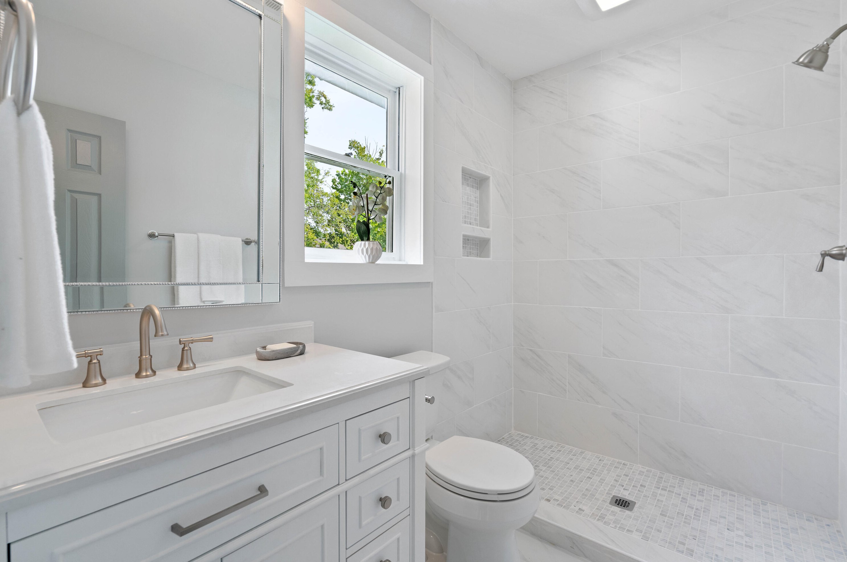 10 Rosemont St, Charleston SC  29403-5207 exterior