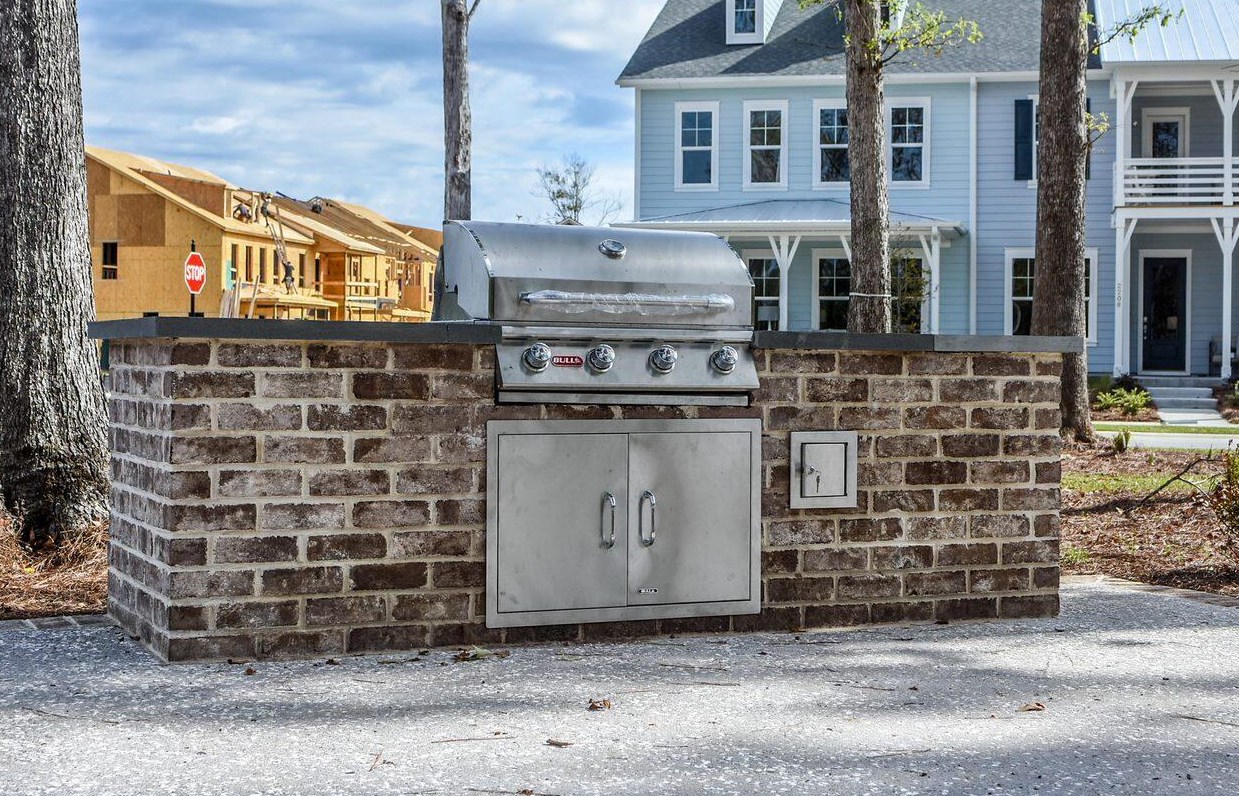 3097 Sturbridge Rd, Mount Pleasant SC  29466-8241 exterior