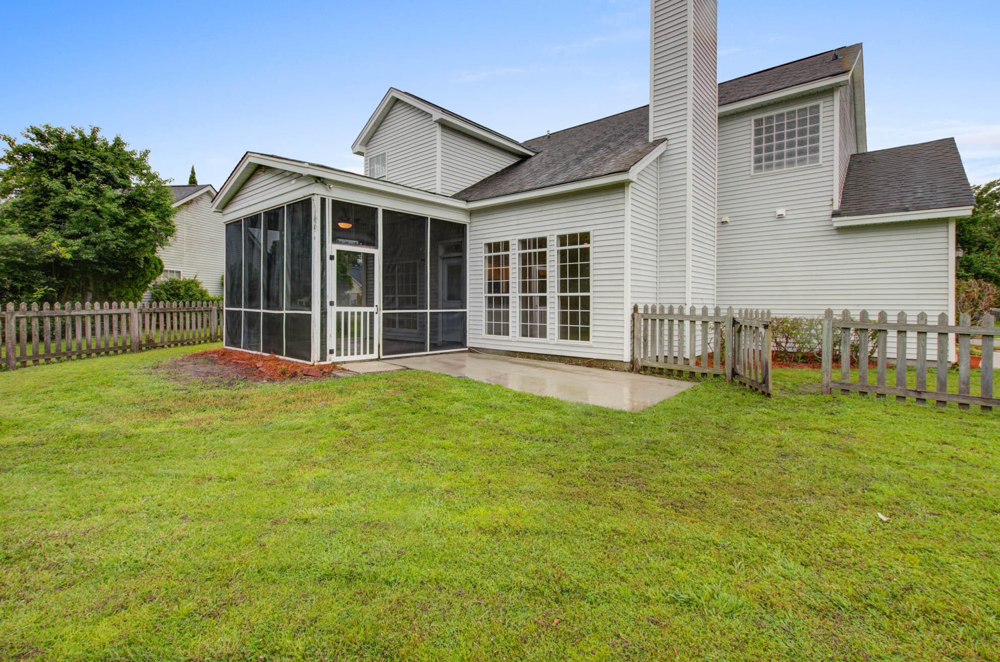 1650 Pin Oak Cut, Mount Pleasant SC  29466-8020 exterior