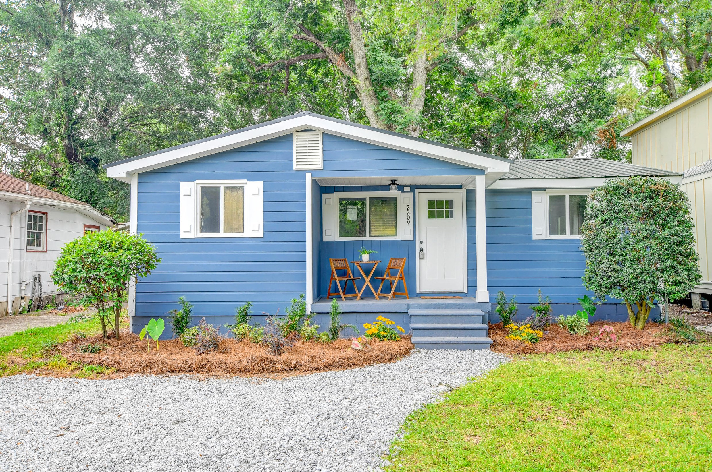 2209 Heriot St, Charleston SC  29403-3023 exterior