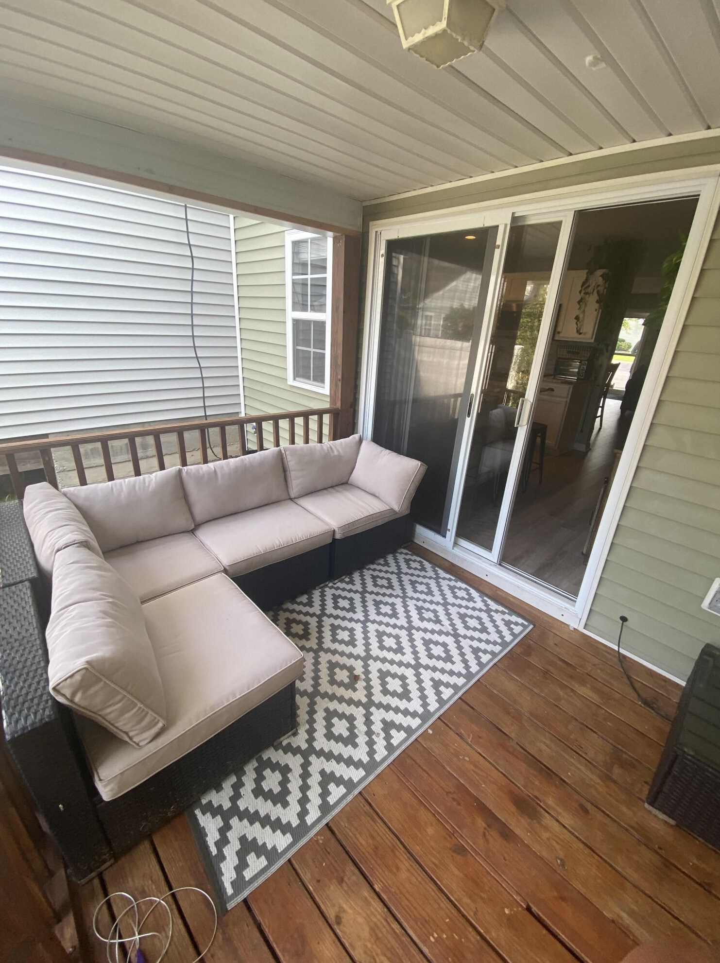 539 Tayrn Dr, Charleston SC  29492-8238 exterior