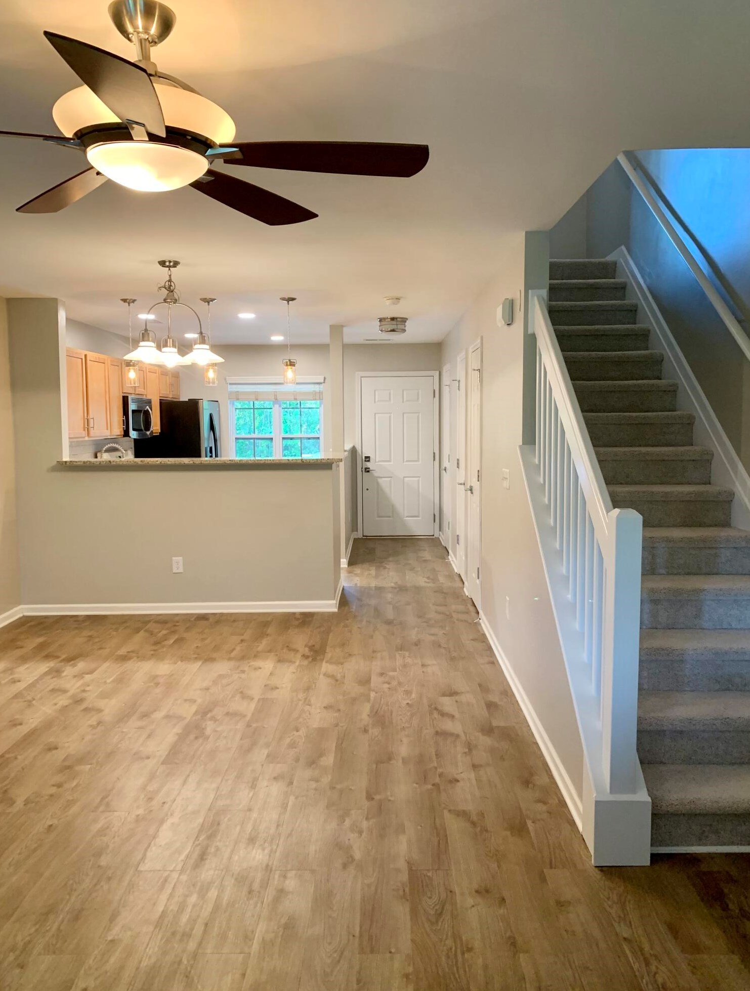 318 Kelsey Blvd, Charleston SC  29492-8343 exterior