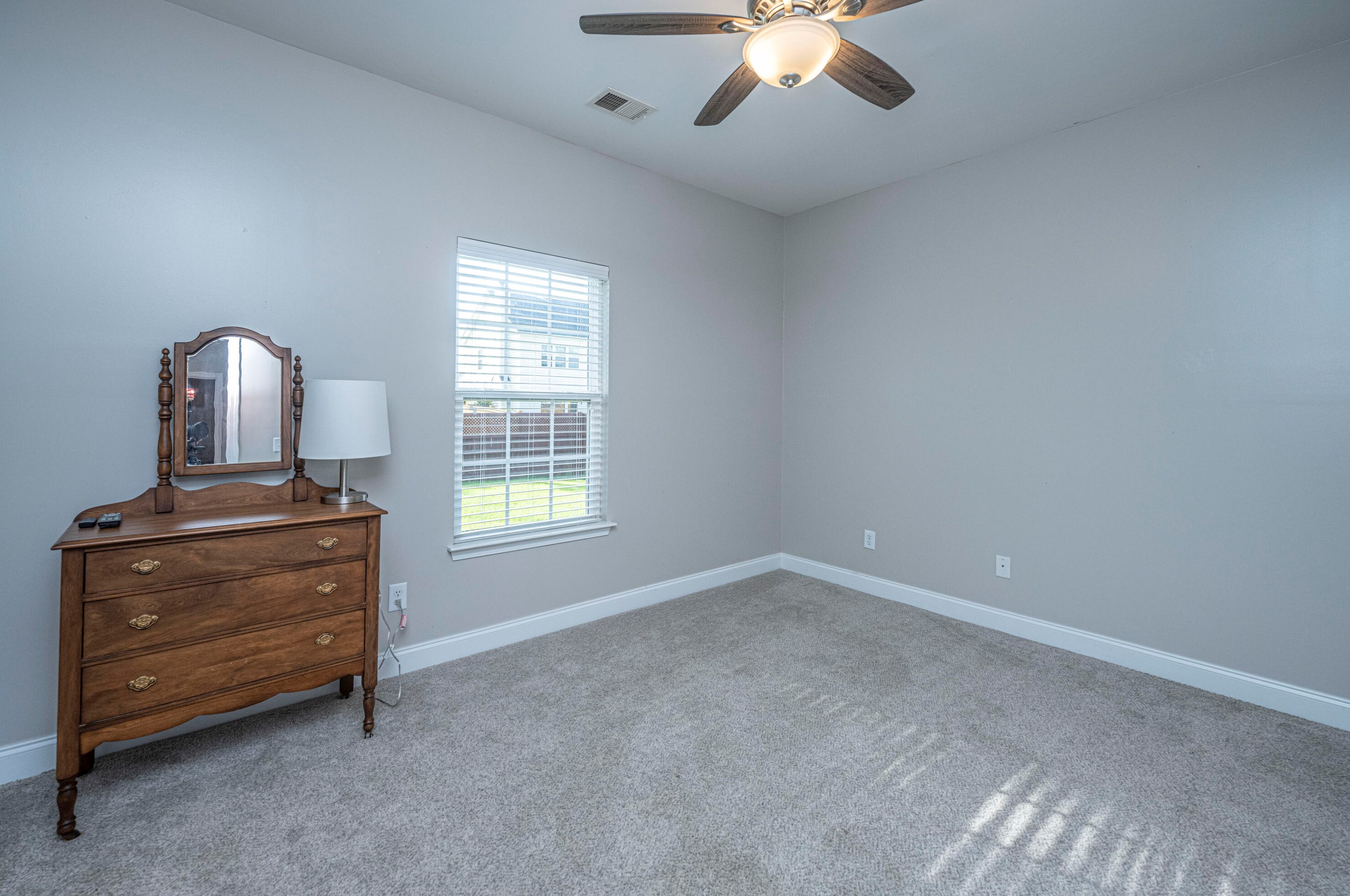 209 Red Leaf Blvd, Moncks Corner SC  29461-8881 exterior