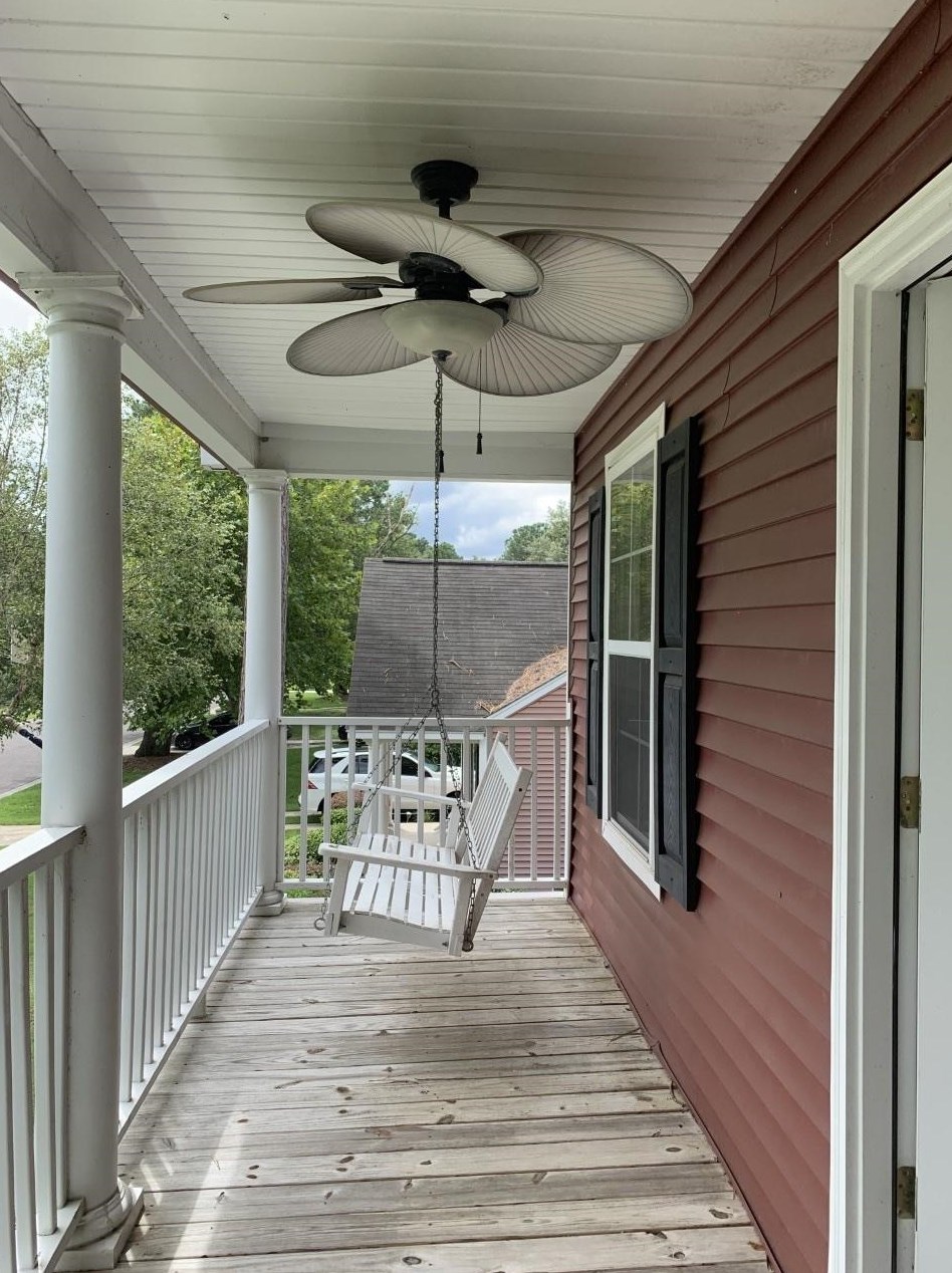 8983 Planters Row Ln, Summerville SC  29485-8968 exterior