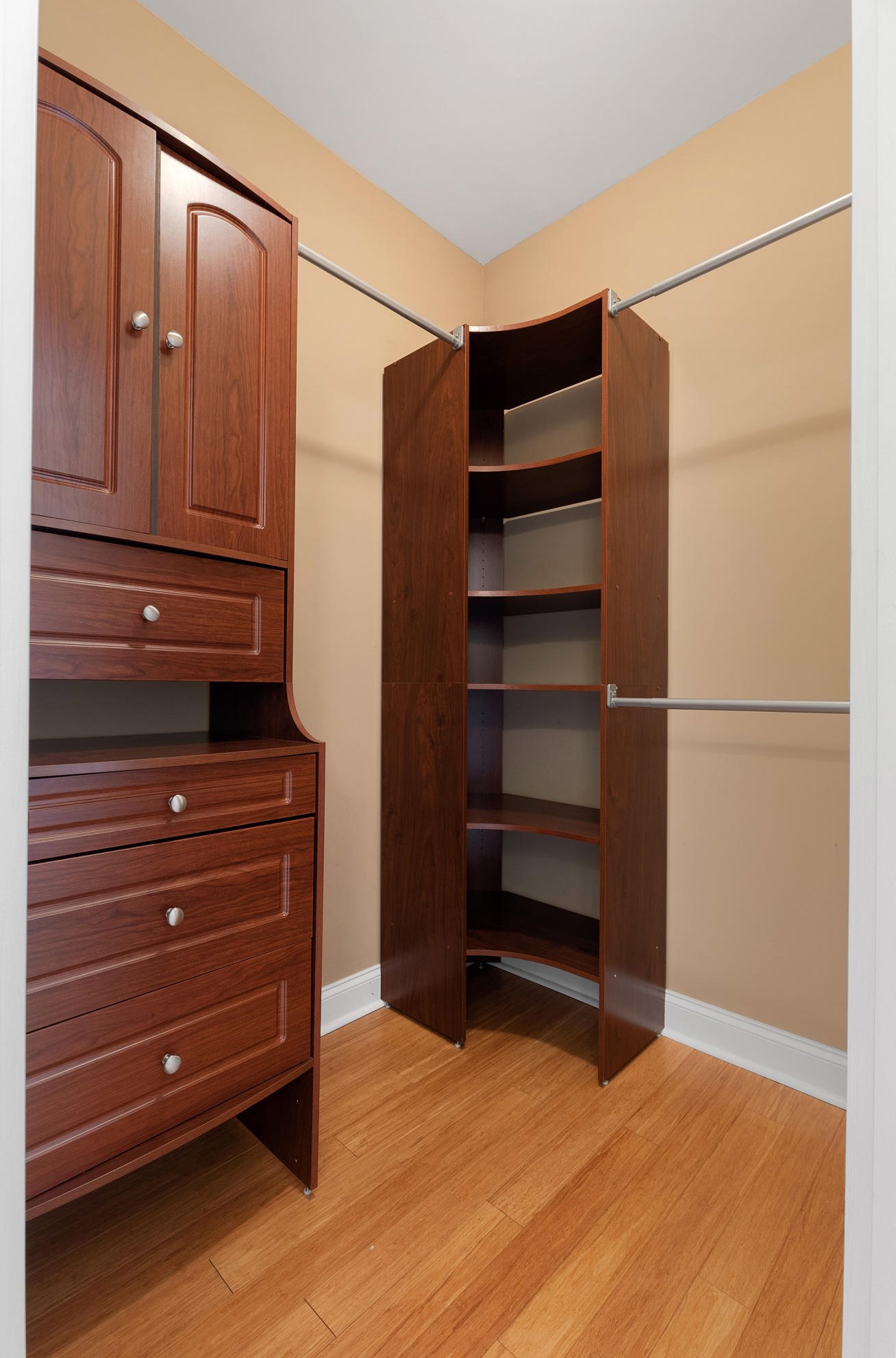 1457 Simmons St, Mount Pleasant SC  29464-5070 exterior