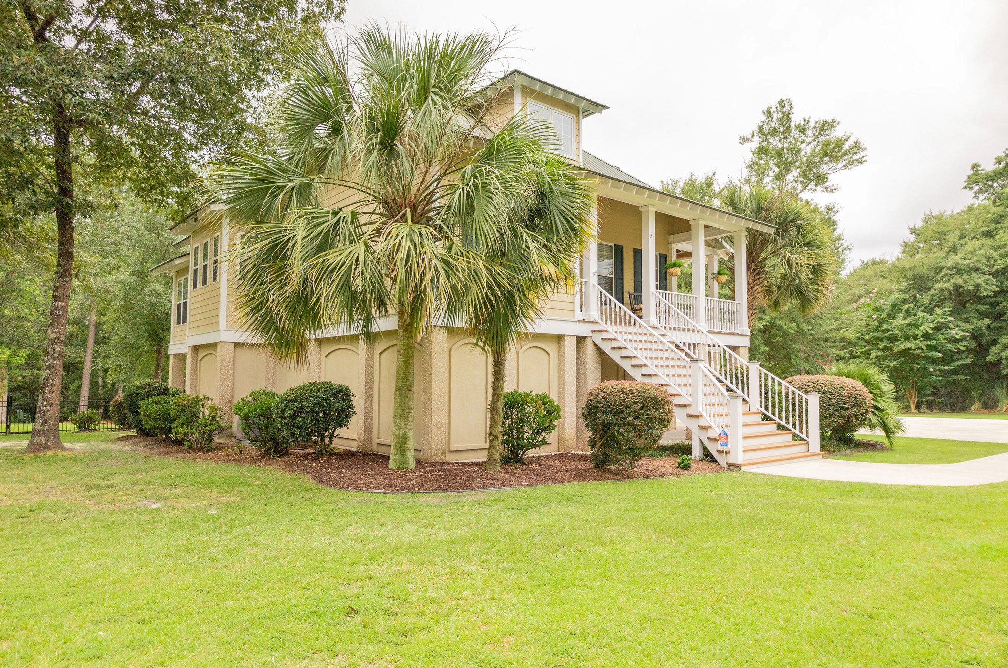 51 Denmark Ct, Walterboro SC  29488-5677 exterior