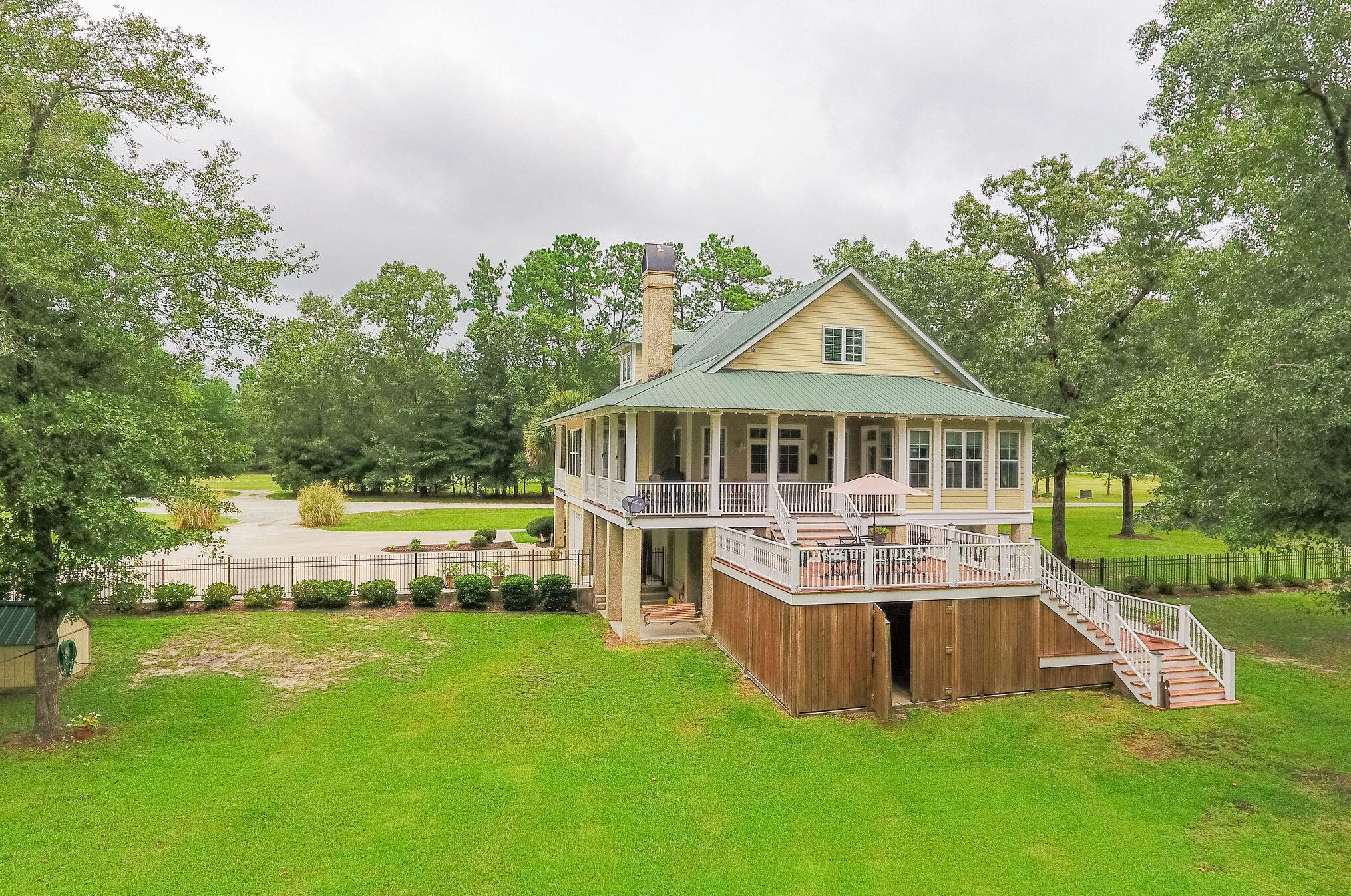 51 Denmark Ct, Walterboro SC  29488-5677 exterior