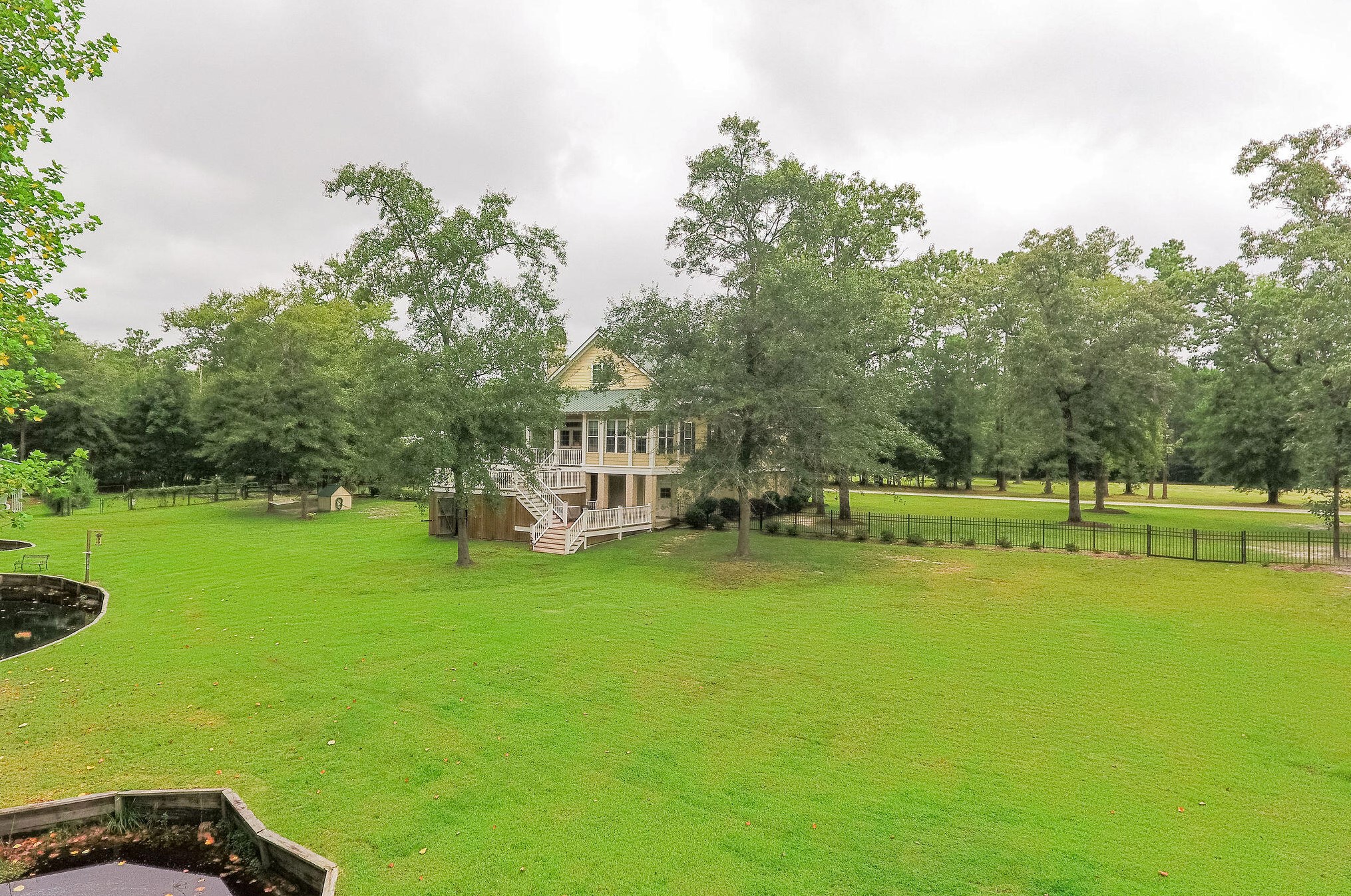 51 Denmark Ct, Walterboro SC  29488-5677 exterior